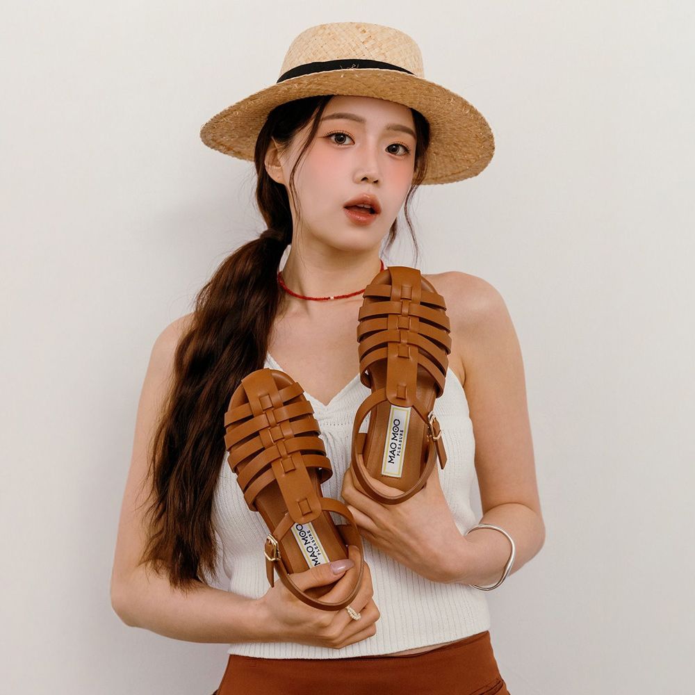 여름 신발의 모든 것