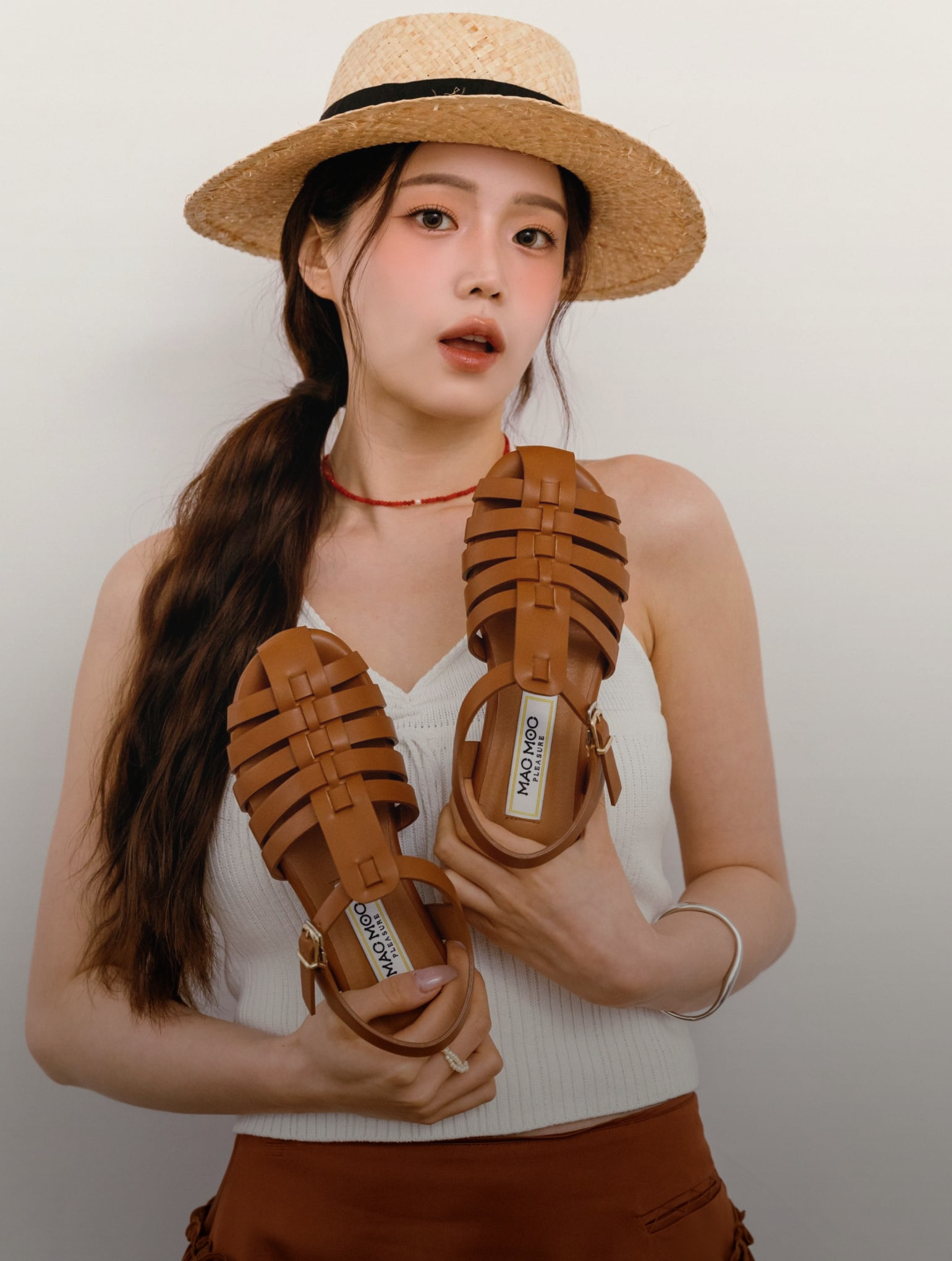 샌들만 모아봤어요