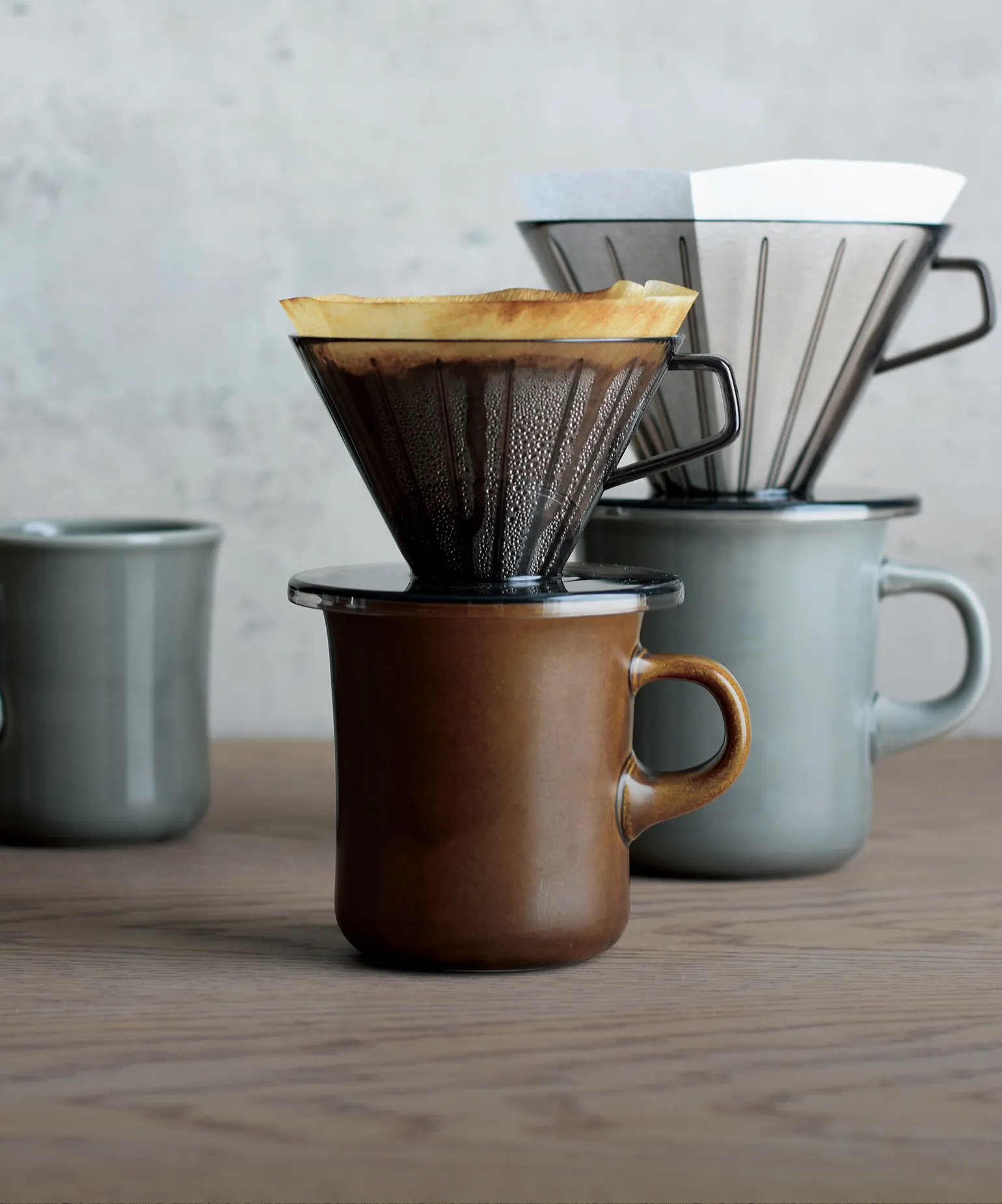 풍경이 되는 식기