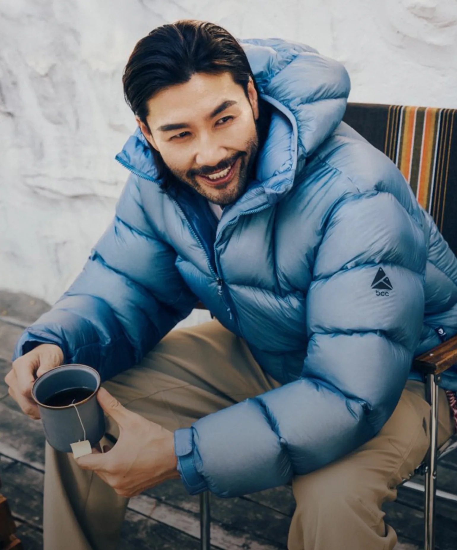 11월의 찬 바람을
막아줄