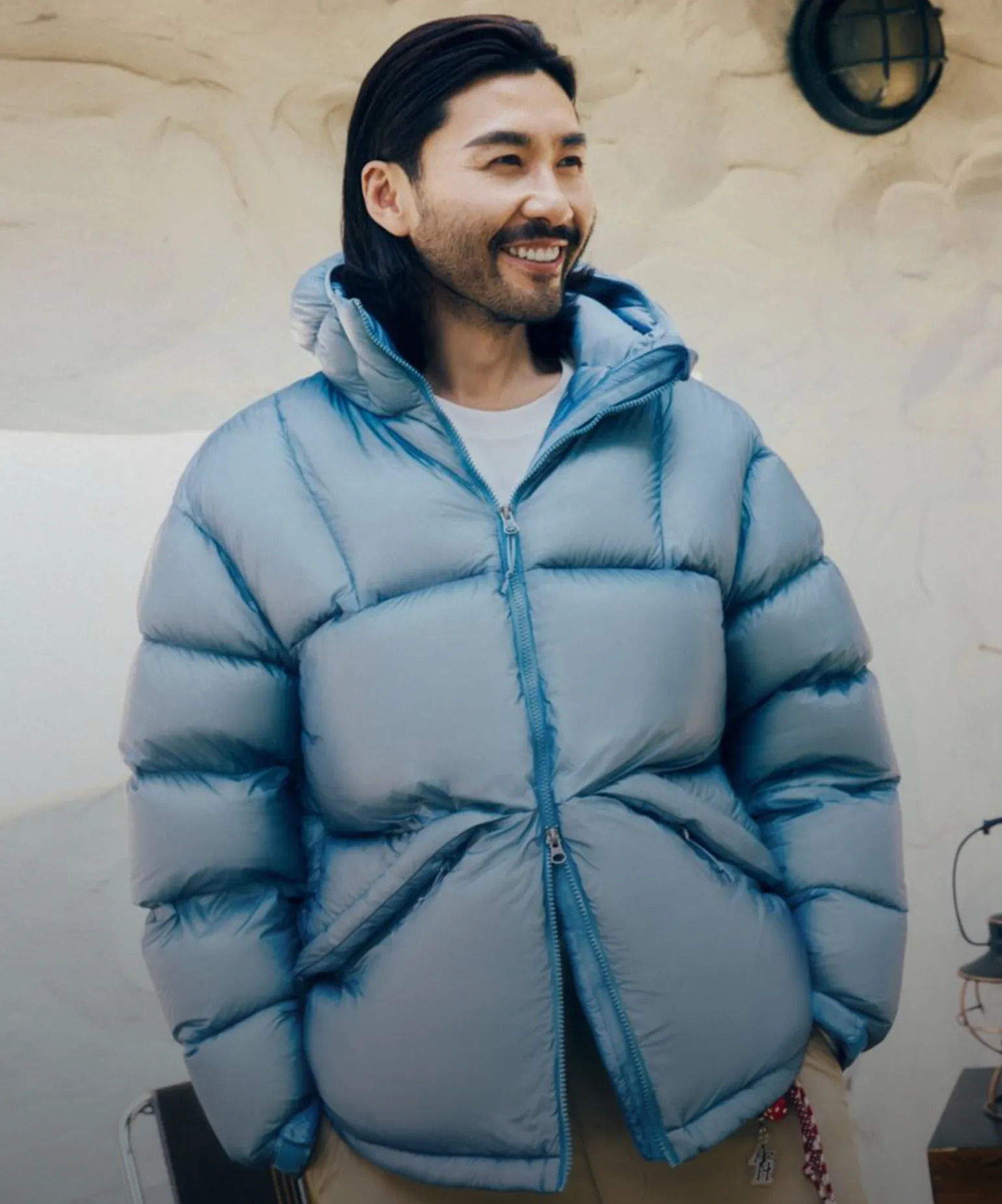 찬 바람을 막아줄
다운재킷