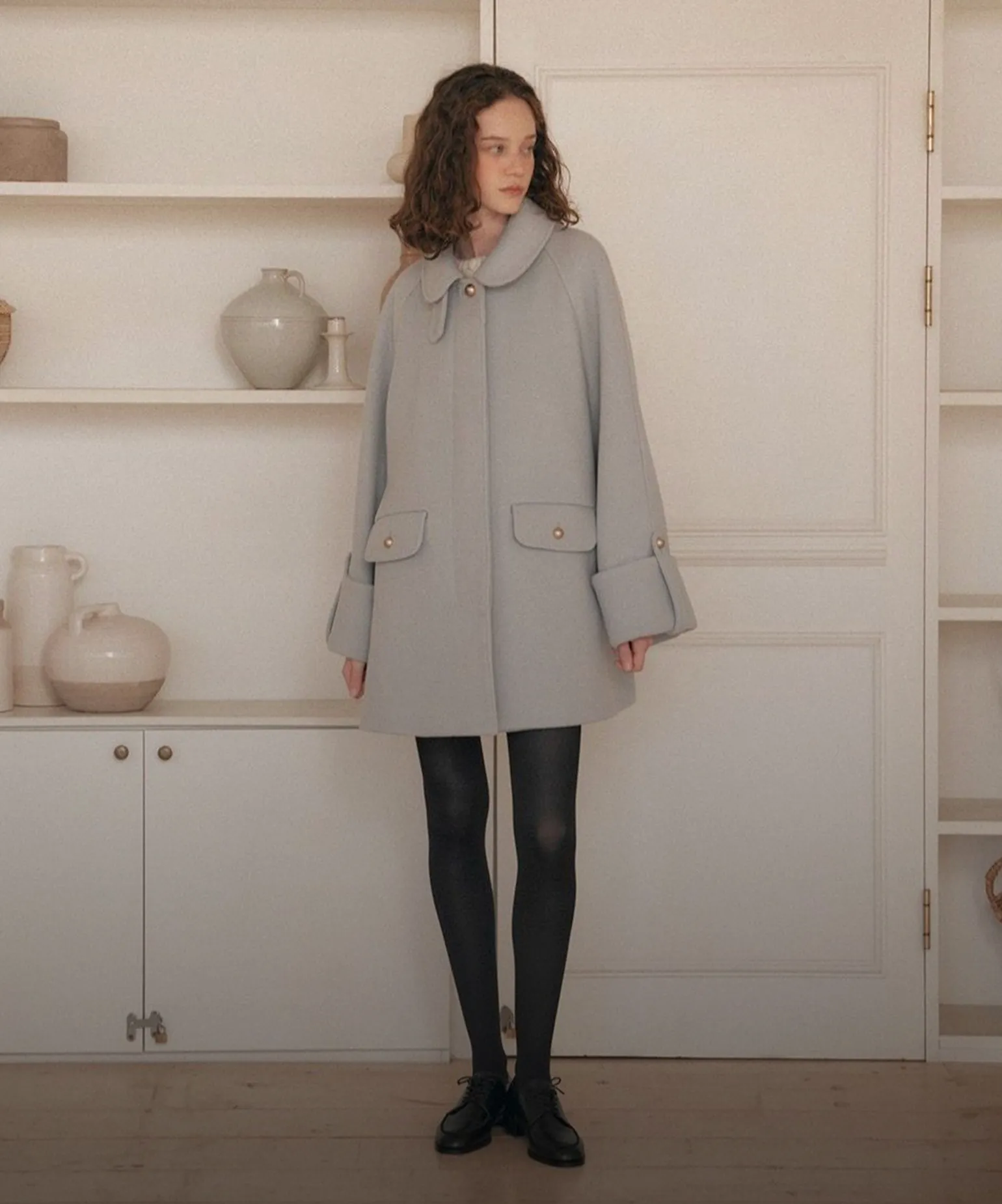 디테일을 품은 코트