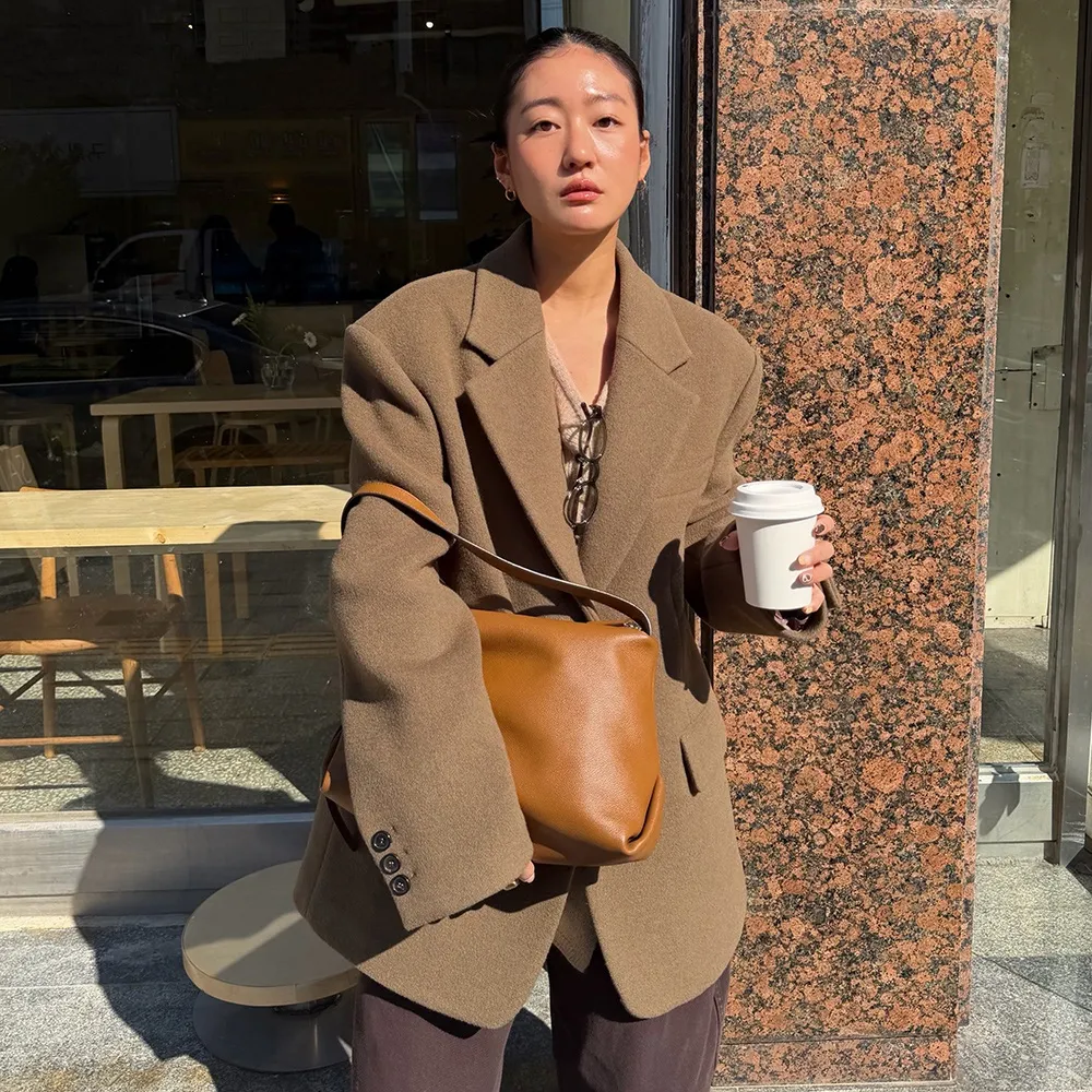 이구위크에서 만나는 반로에