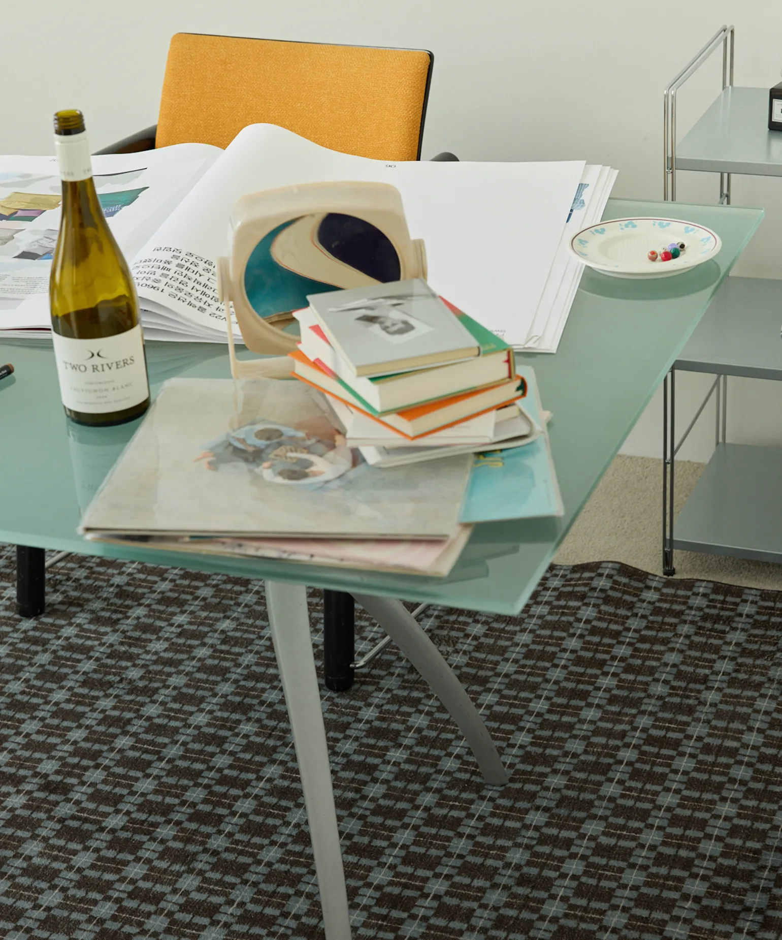 러그 하나의 존재감