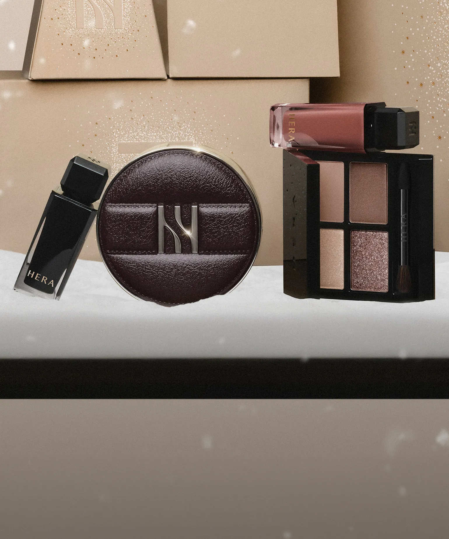 얼굴에 찾아온
홀리데이 무드