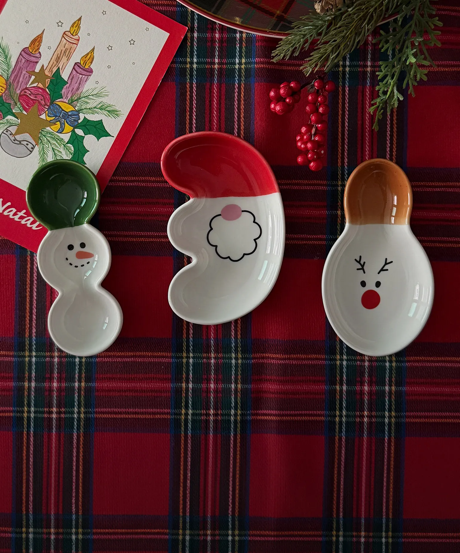 식탁 위의
작은 기쁨