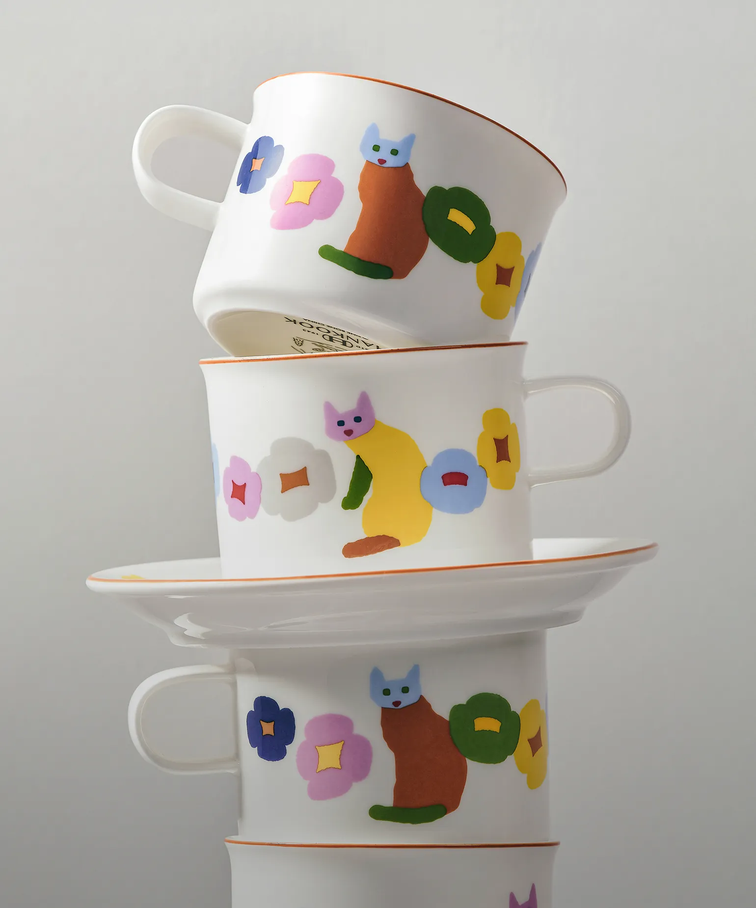 손으로 빚어낸
아름다움