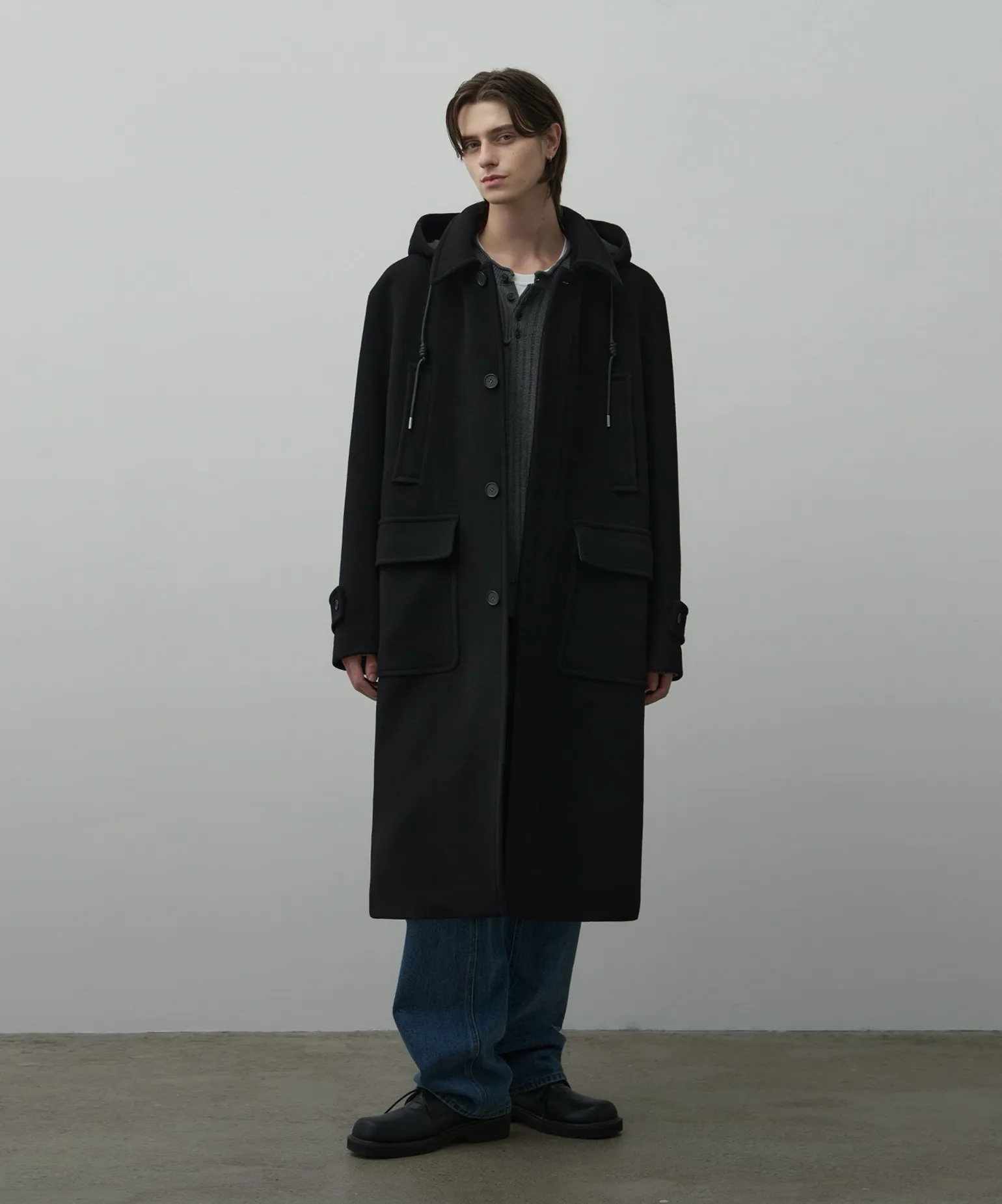 실루엣으로 그린 겨울