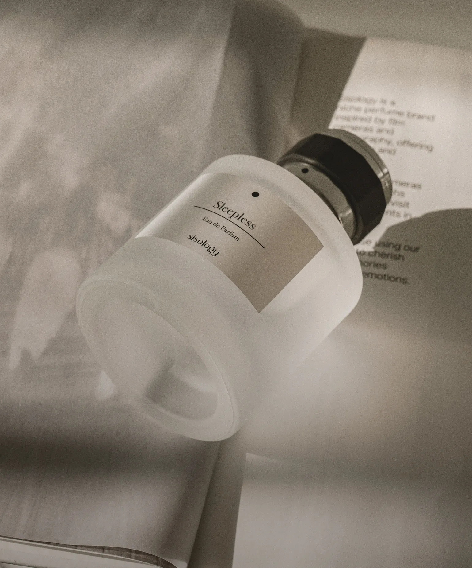 살결에 번지는
부드러운 향기