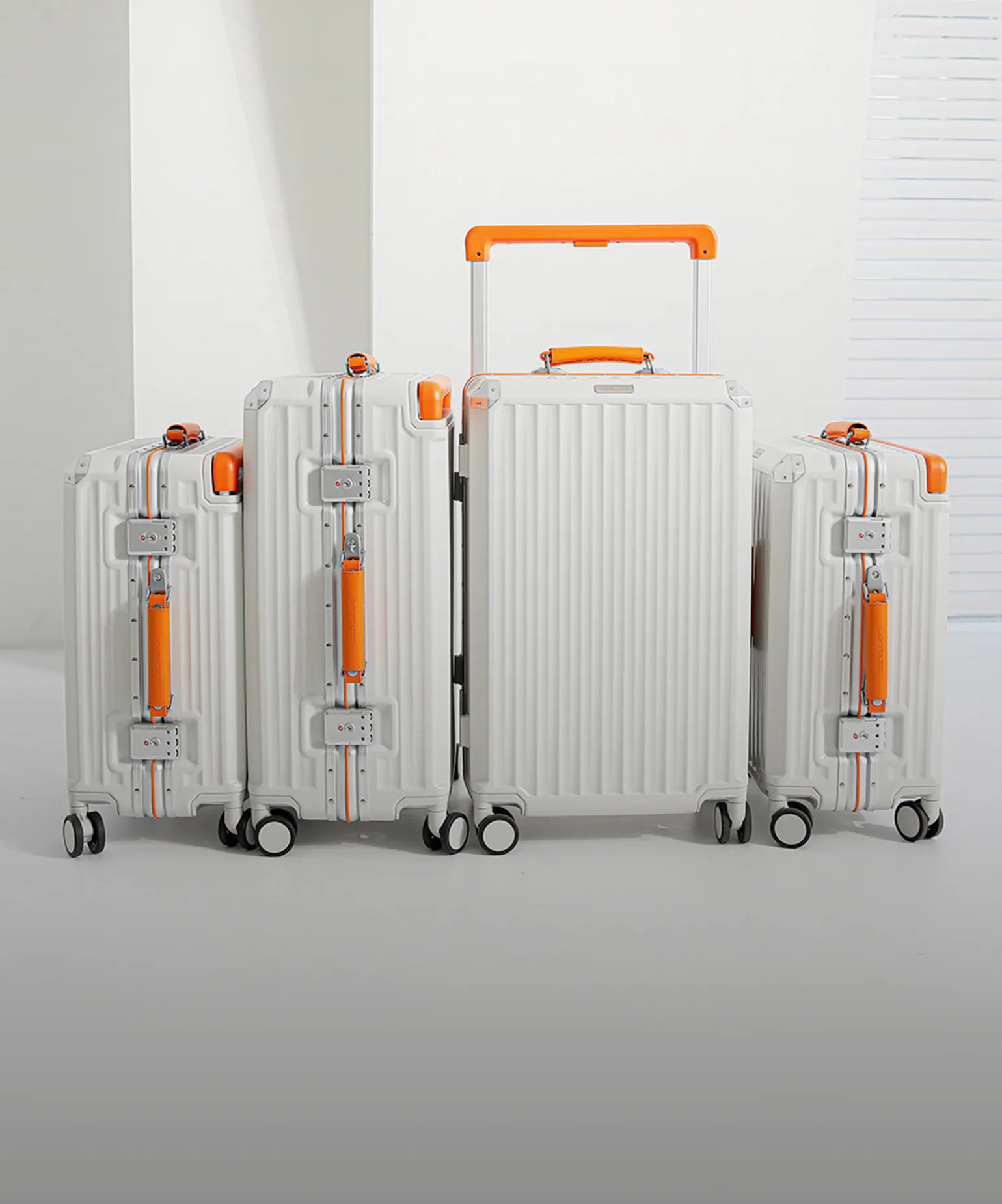 독일에서 온
견고한 디자인