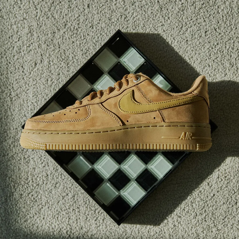 어떤 룩에도 스며드는