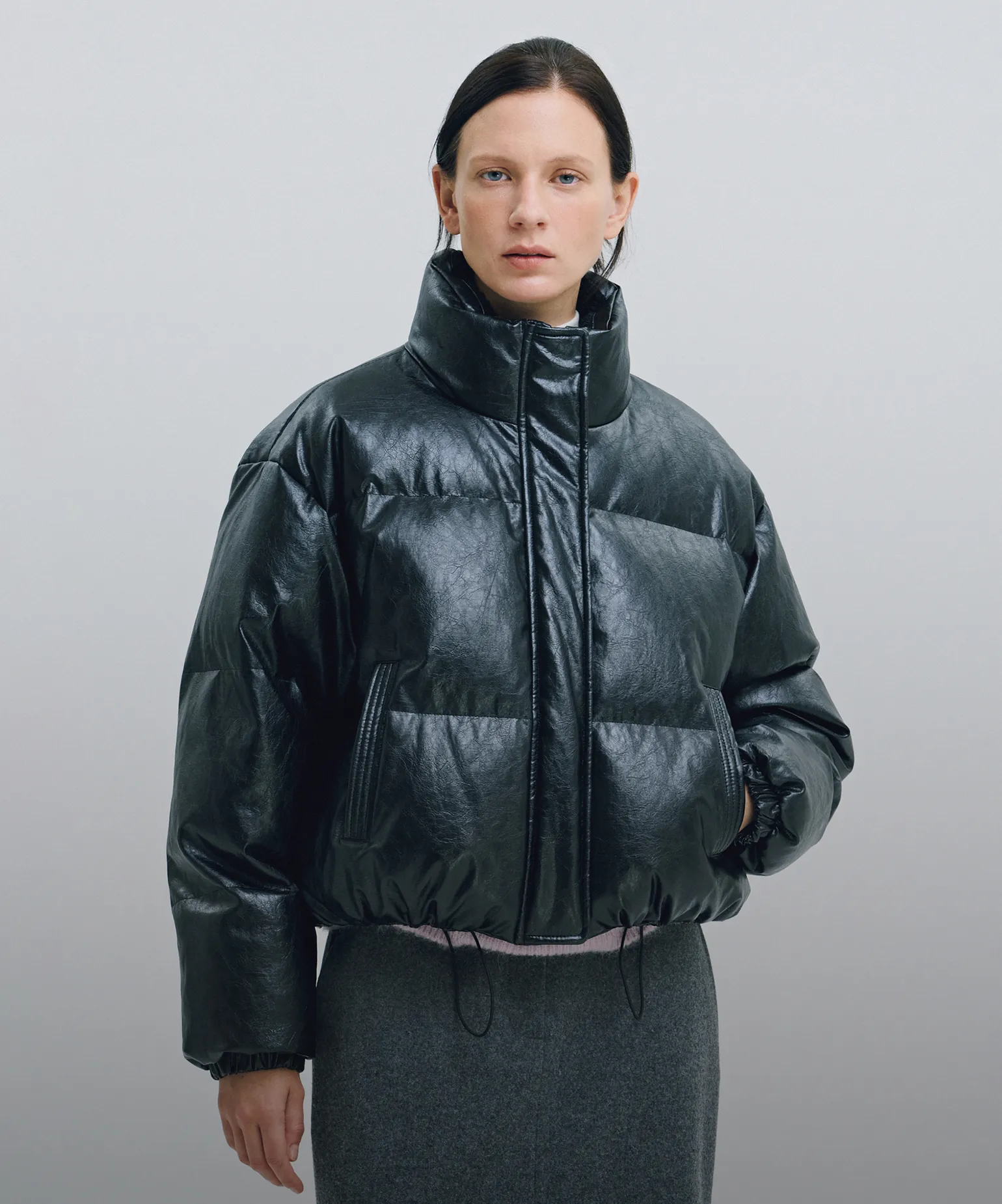 존재감이 다른 구스 레더