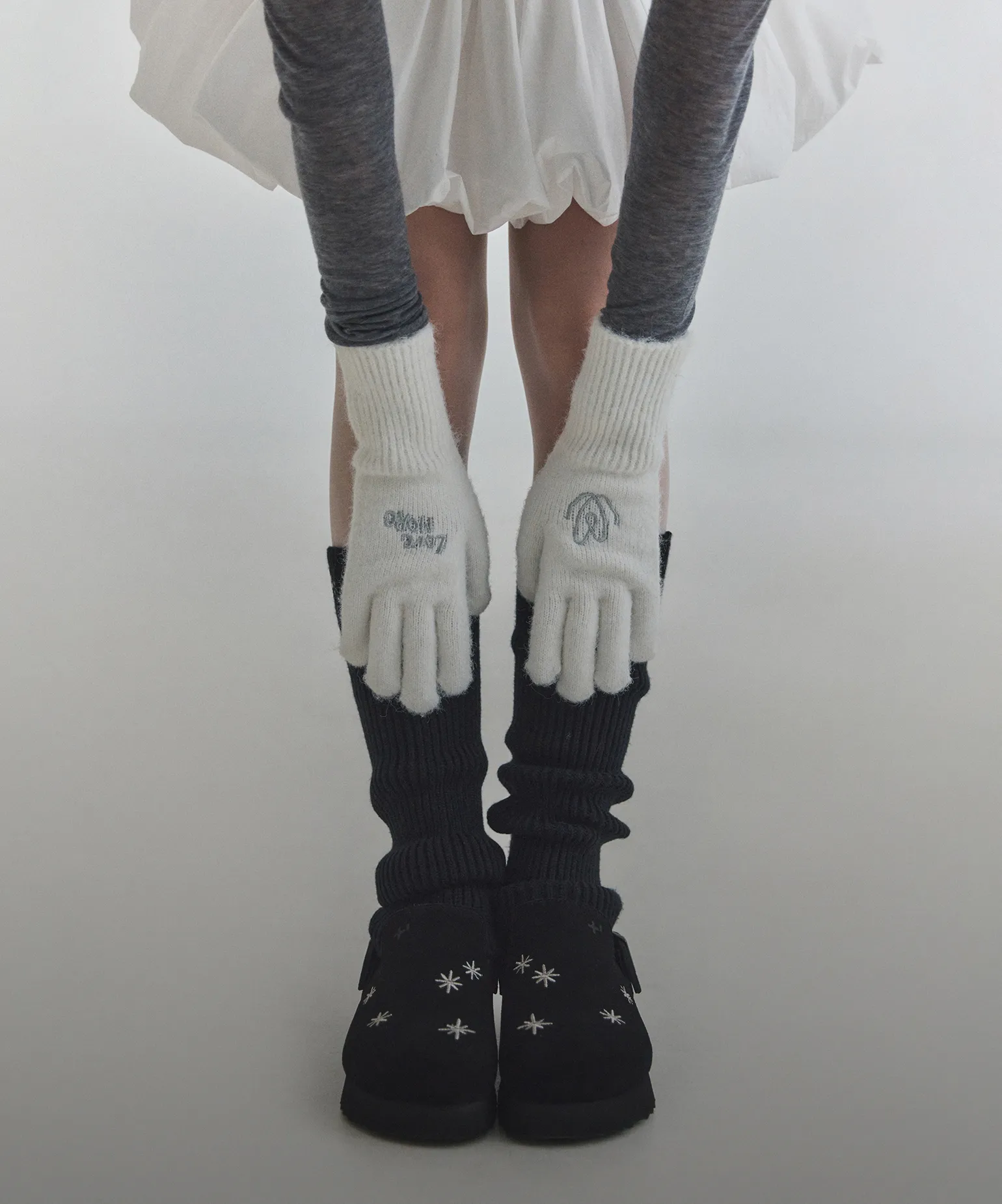 시선을 끄는 
두 브랜드의 만남