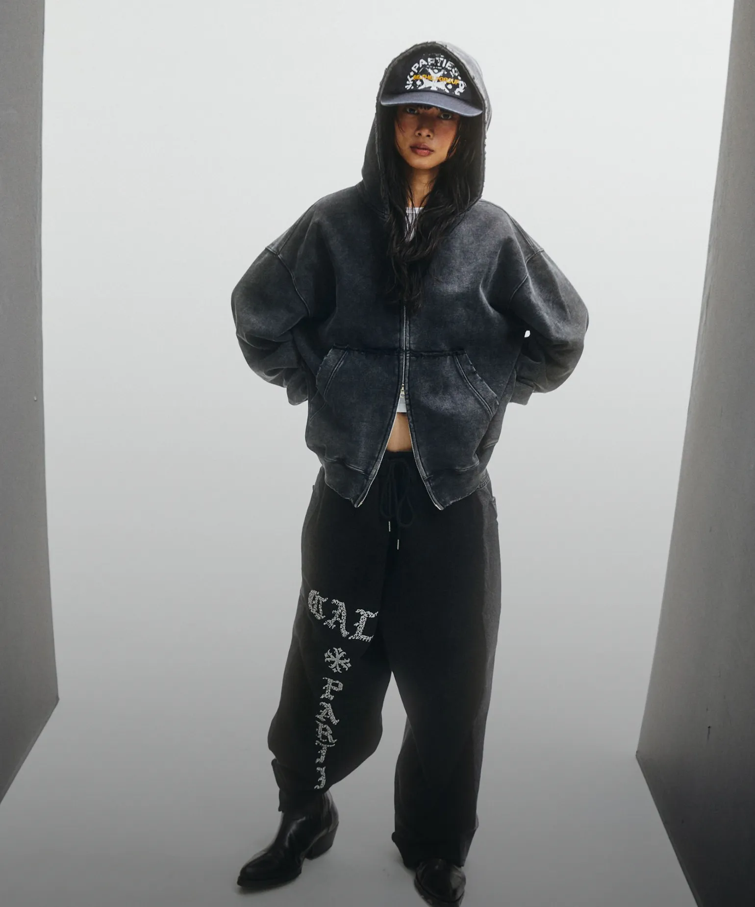 고요한 온기의 연대