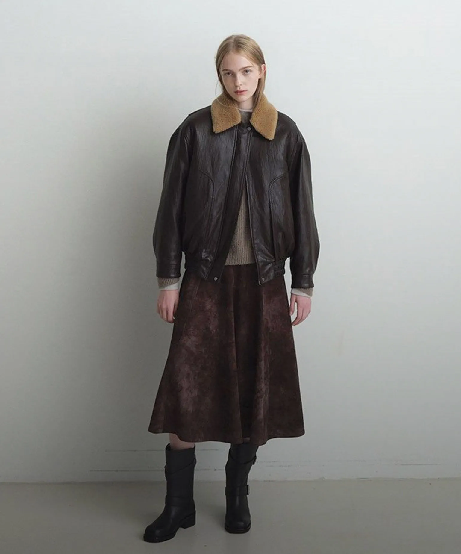 겨울을 완성하는 레더