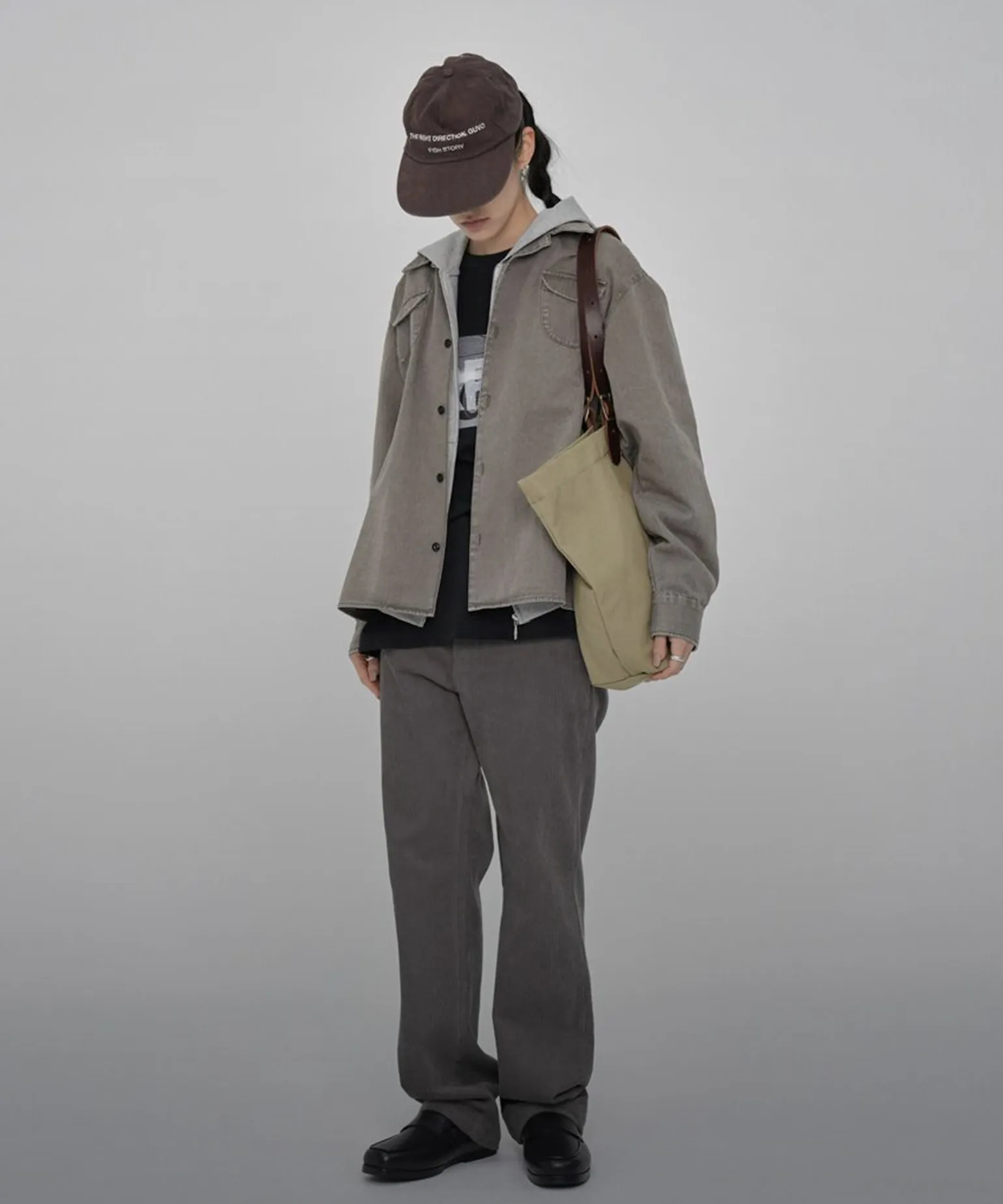 조용히 담아낸 철학