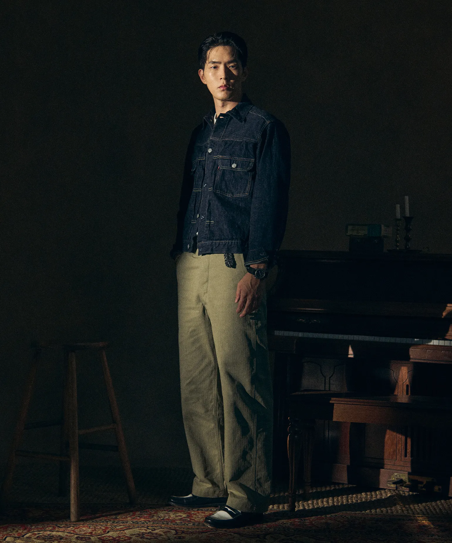 독창적인
빈티지 캐주얼