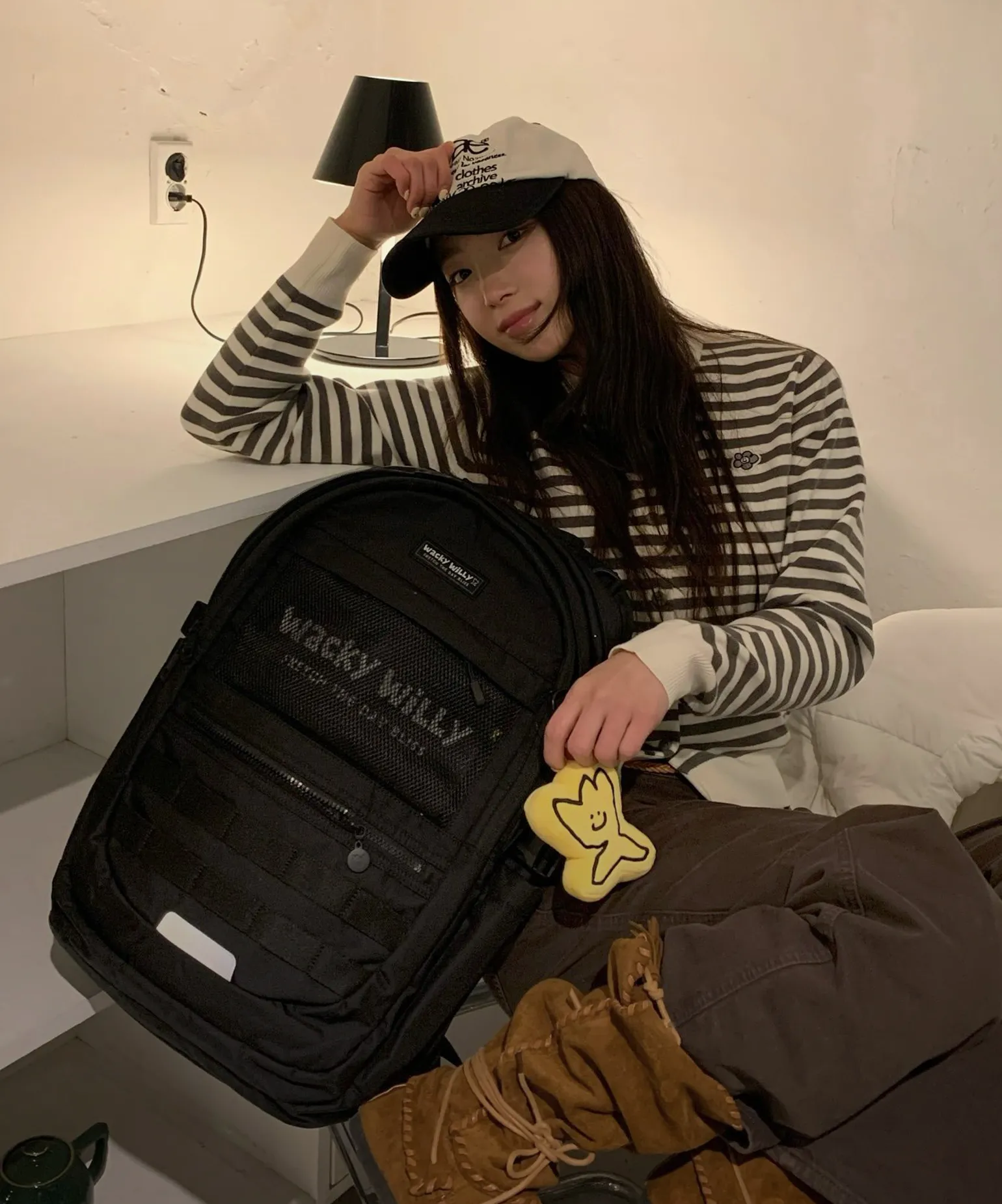 일상에 더하는
위트 한 스푼