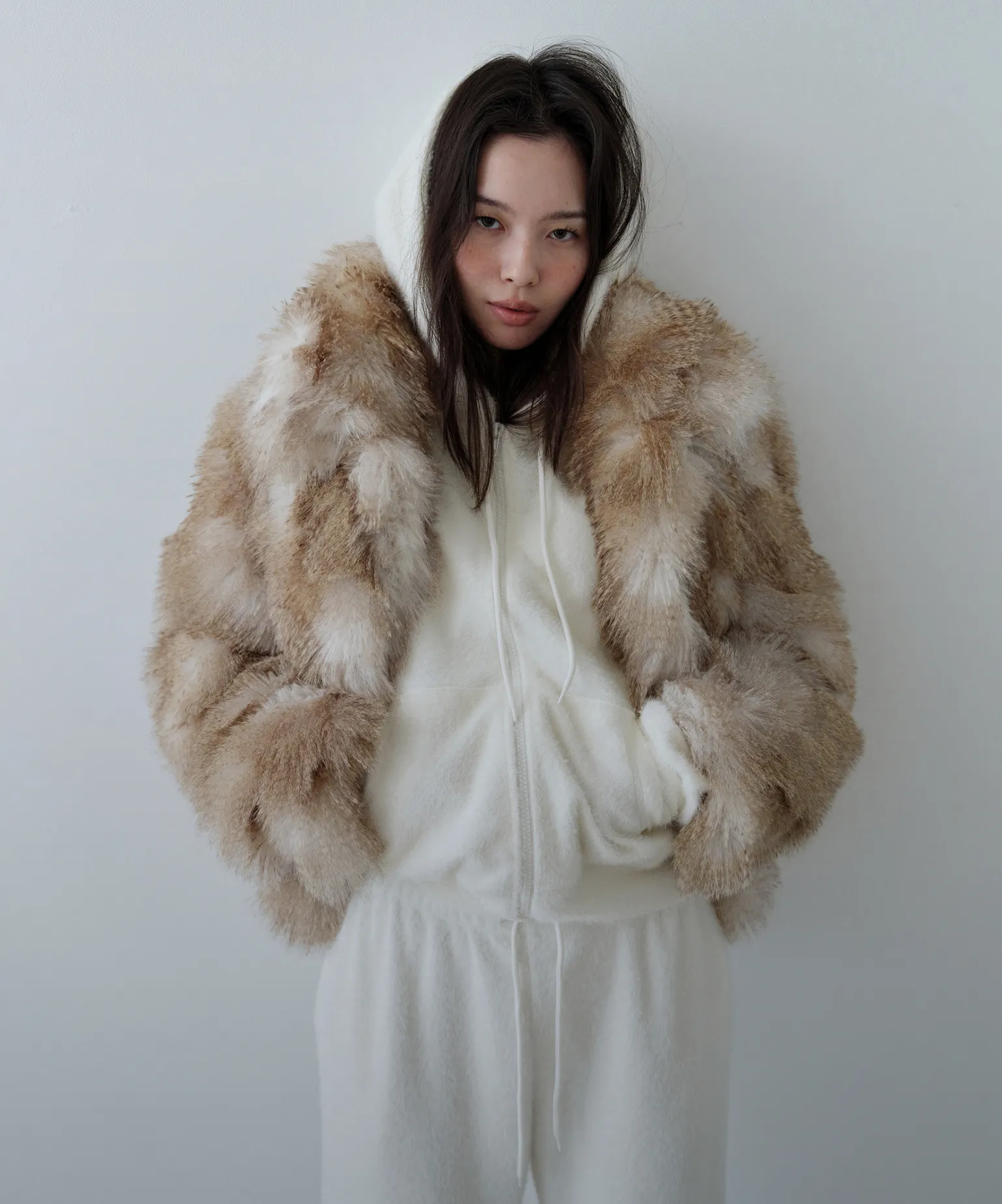 캐주얼로 채운 옷장