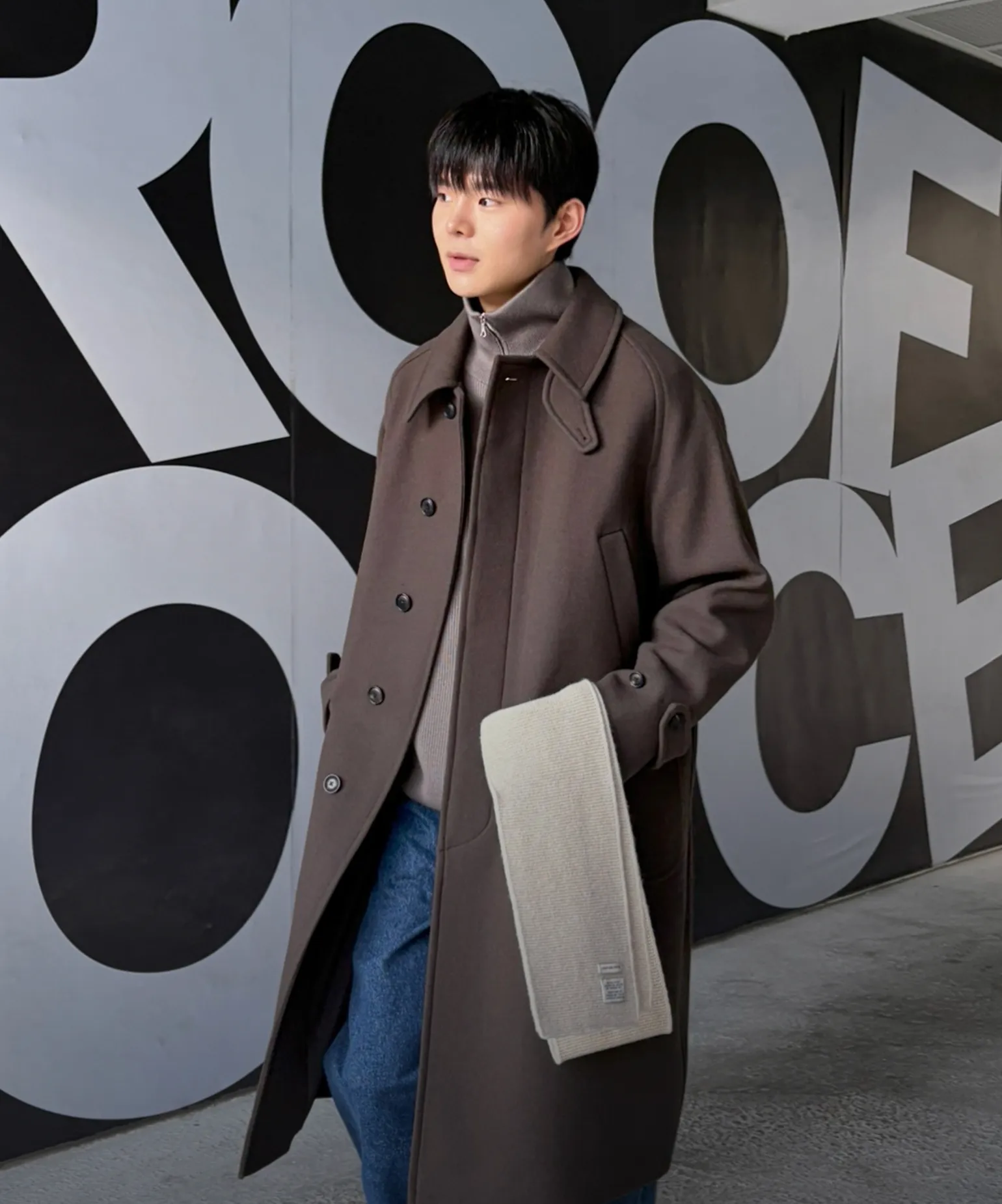 균형 잡힌
일상의 옷