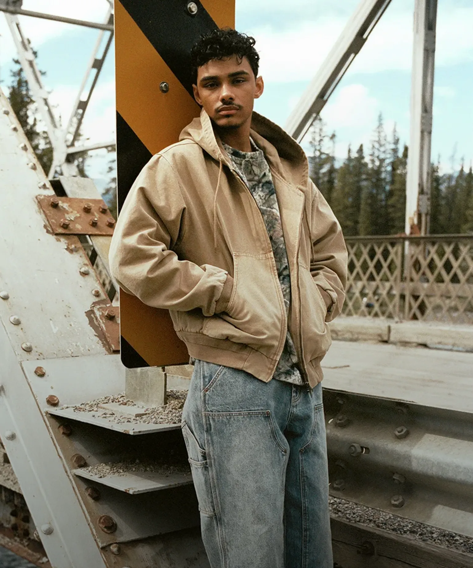 스포티와 스트리트의 교차점