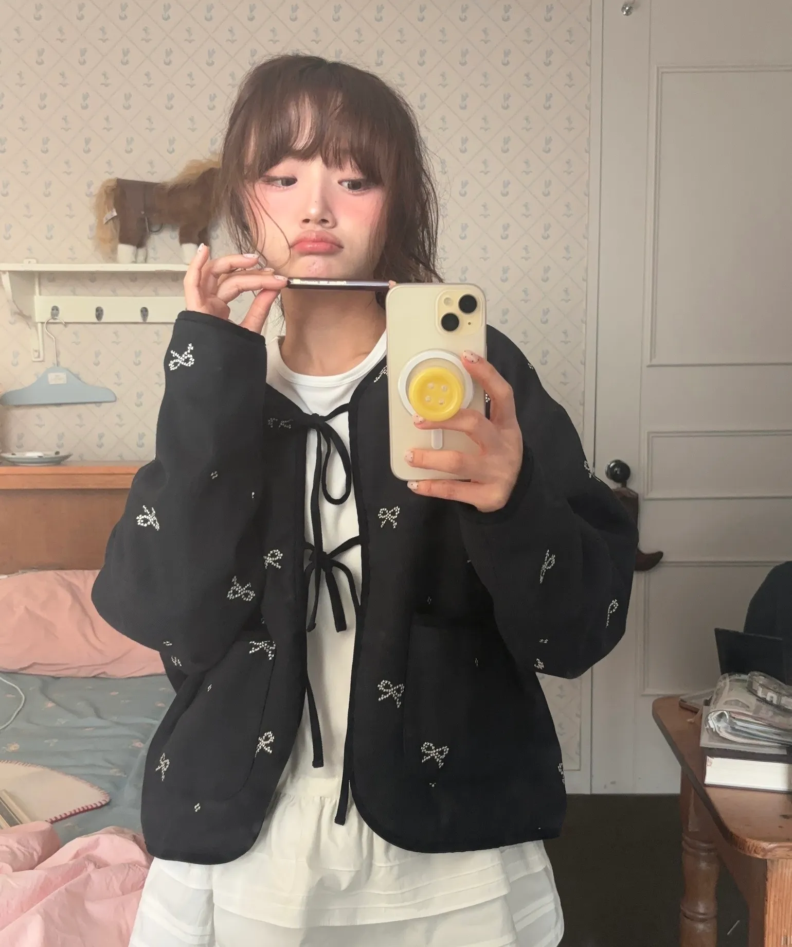 봄을 걸친 아우터