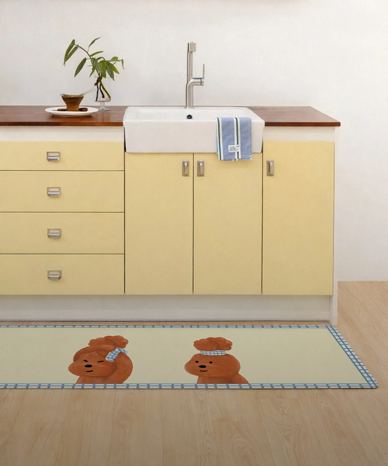 주방에 깔리는 작은 배려