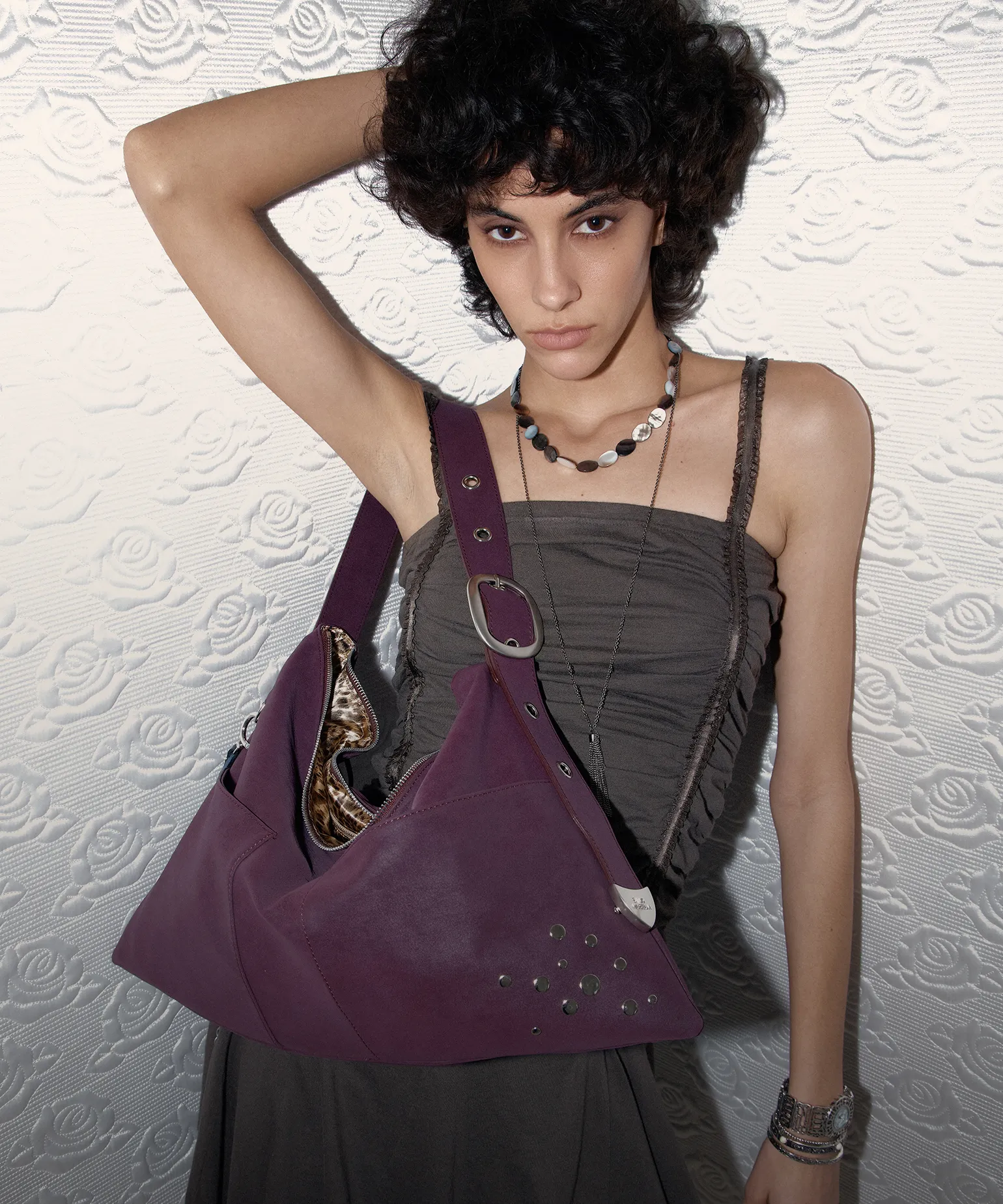 위트를 더한
보헤미안 무드