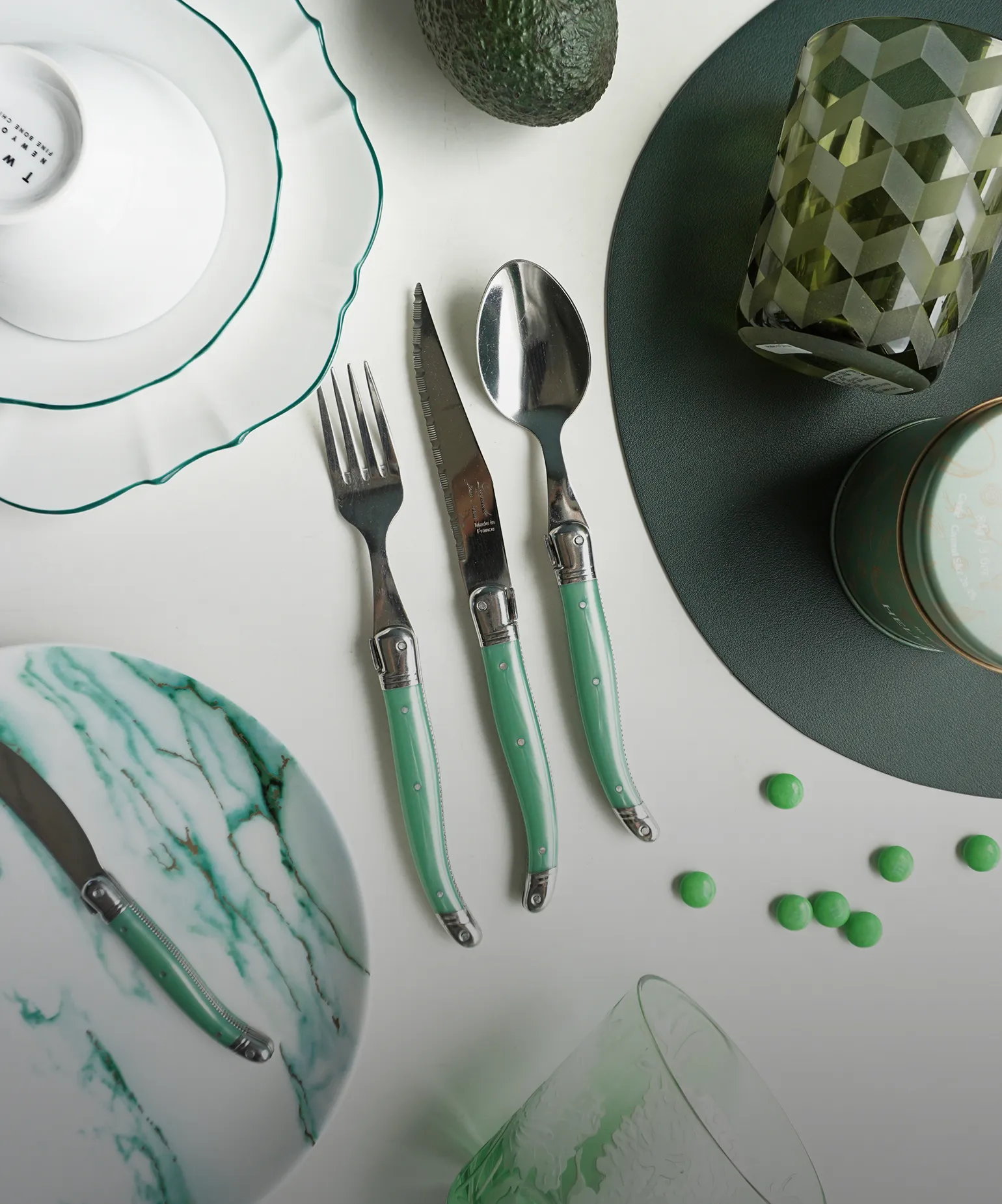 부엌을 채우는 감각