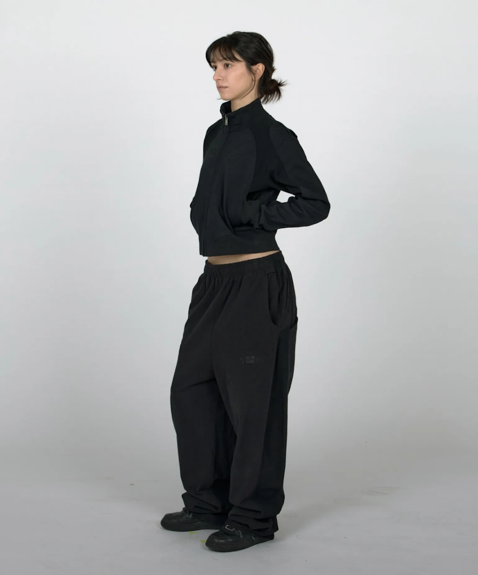 진한 모노톤의 매력