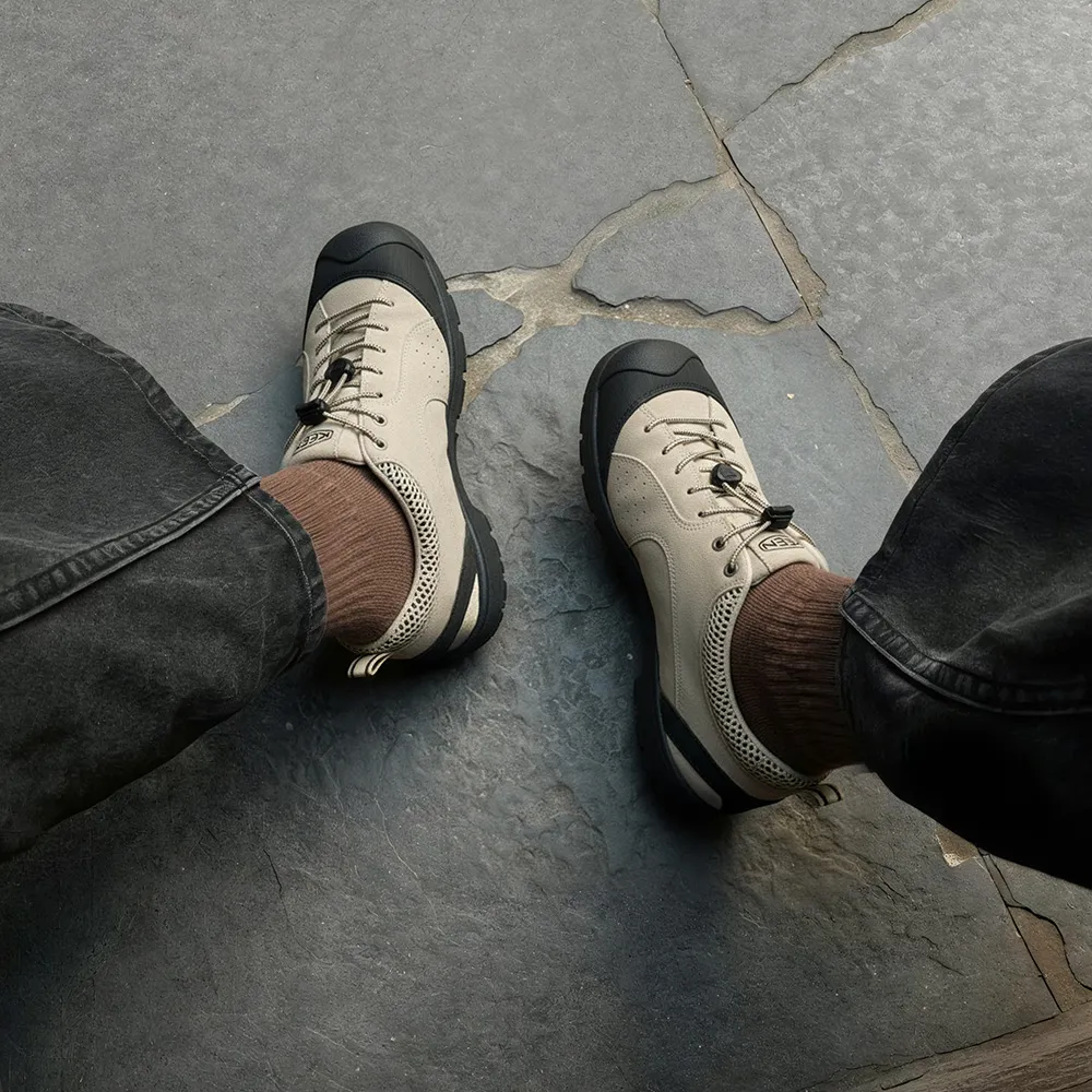 주말의 스니커즈