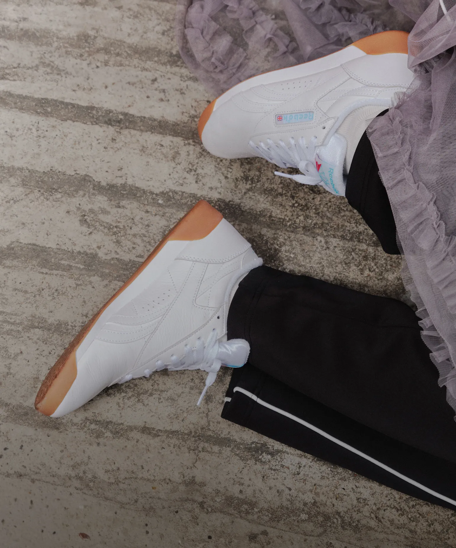 주말을 여는
스니커즈 혜택