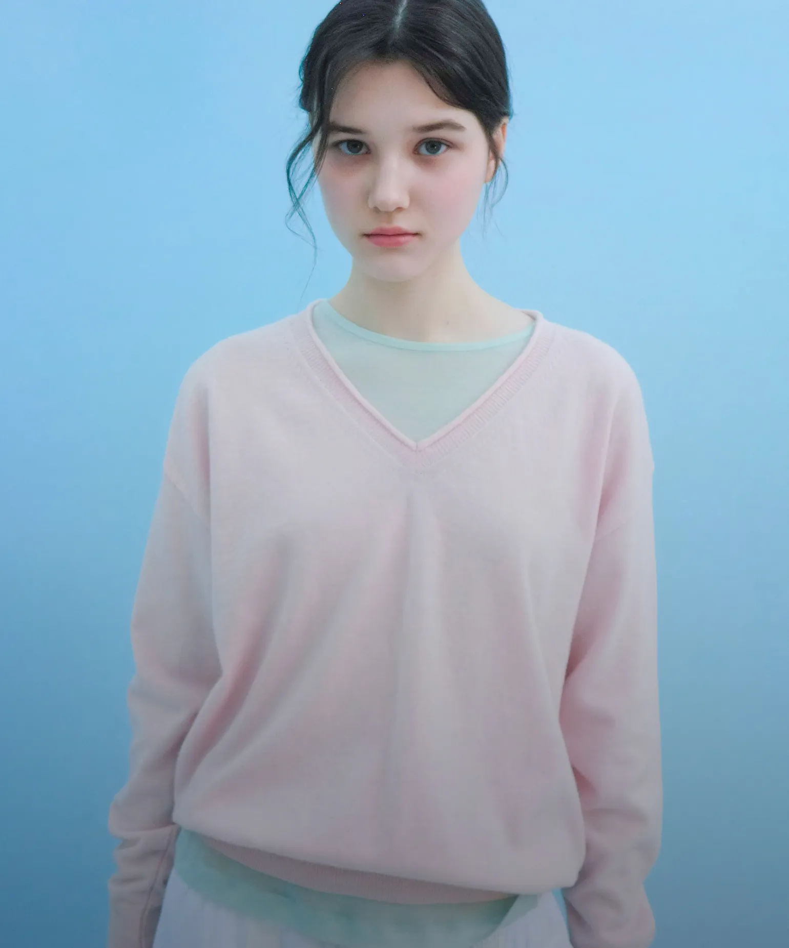 색감으로 피워낸 봄