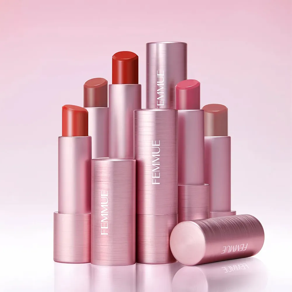 새로운 세미 글로우 립