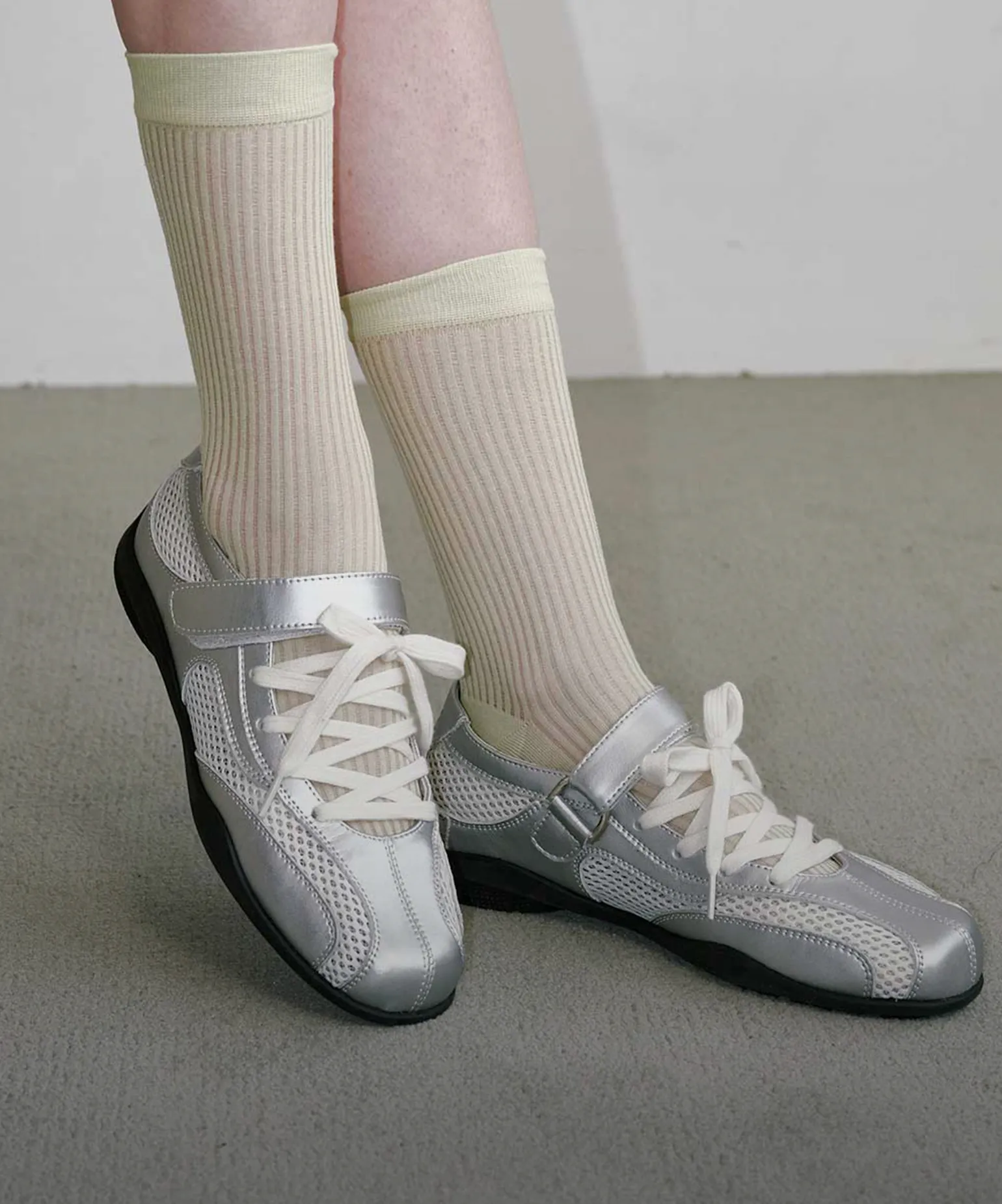 당당하게 걷는 봄