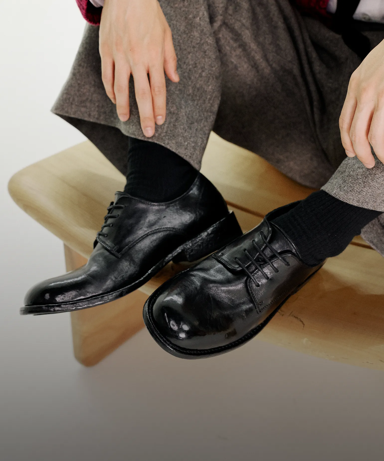 발끝에 깃든
빈티지 무드