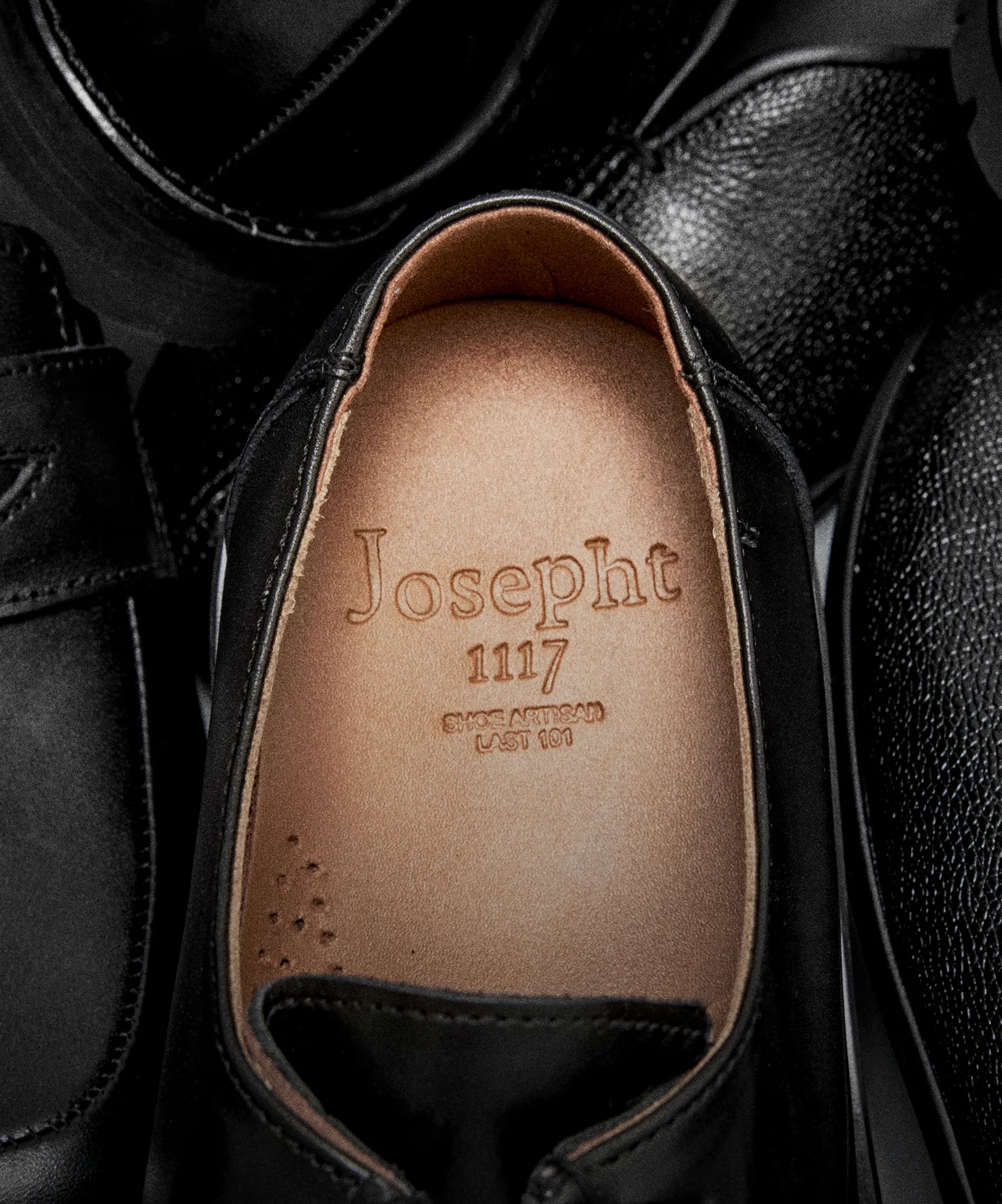 장인이 빚은 한 켤레