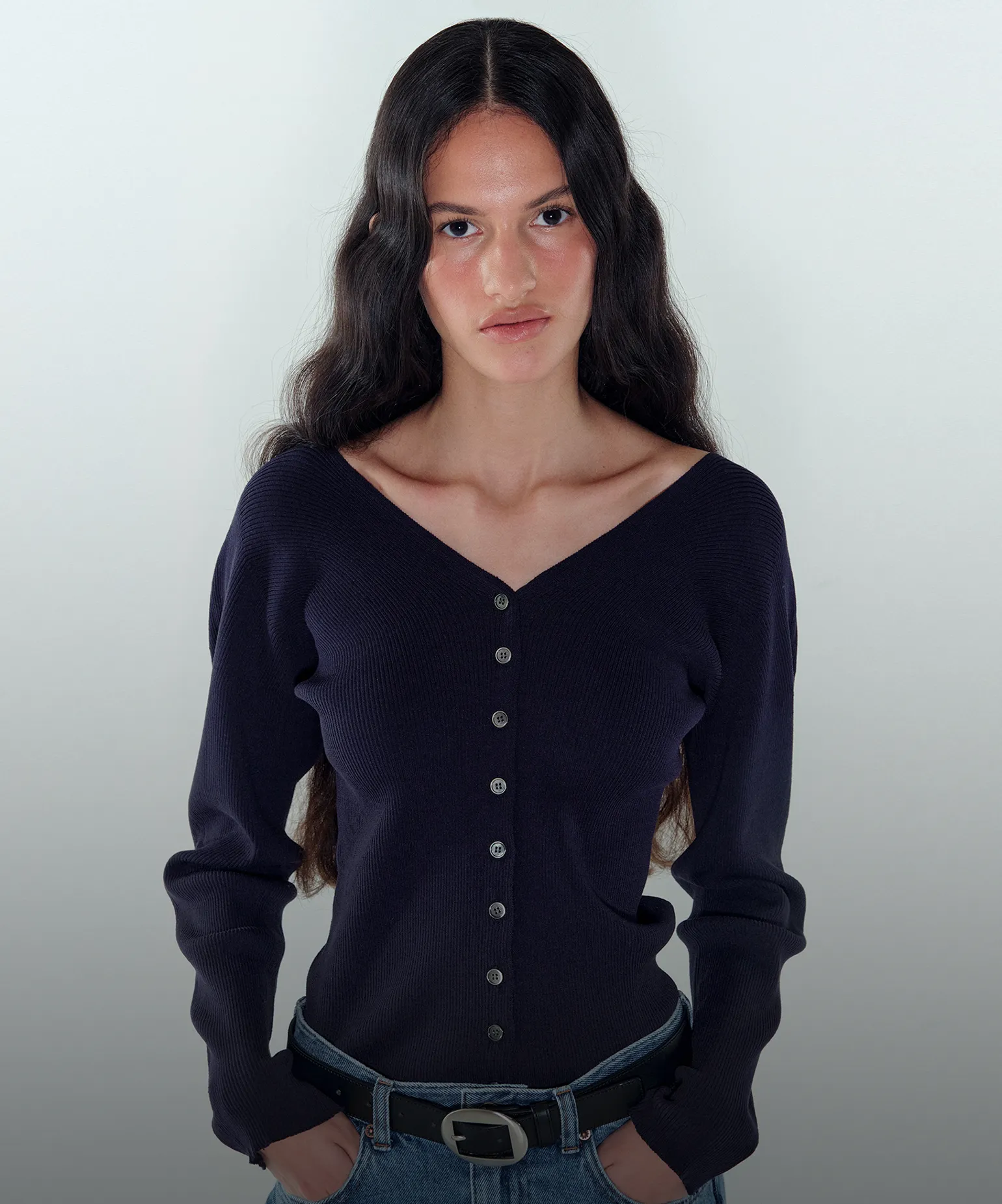 핏으로 완성되는 니트