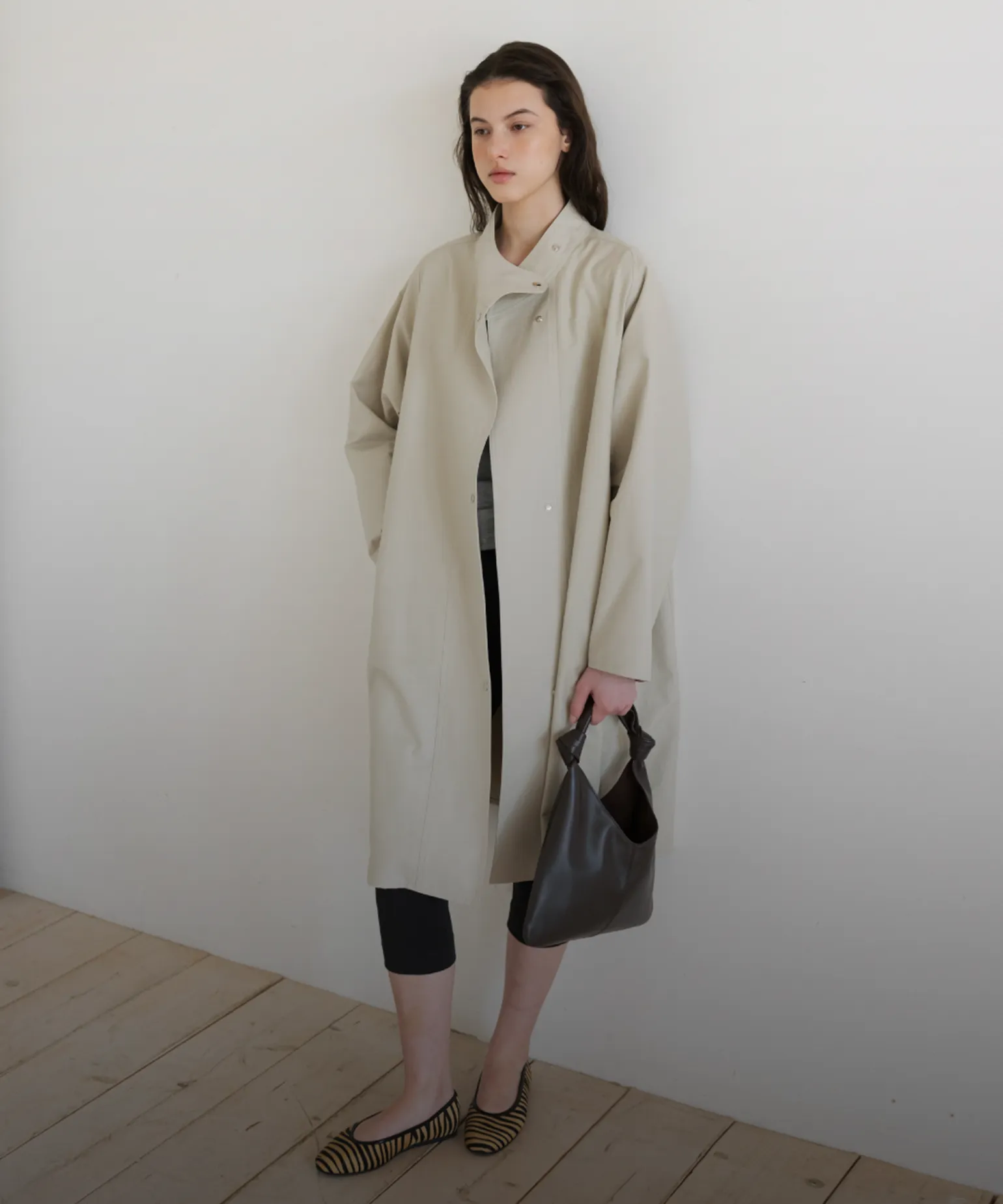 무채색이 주는 차분함