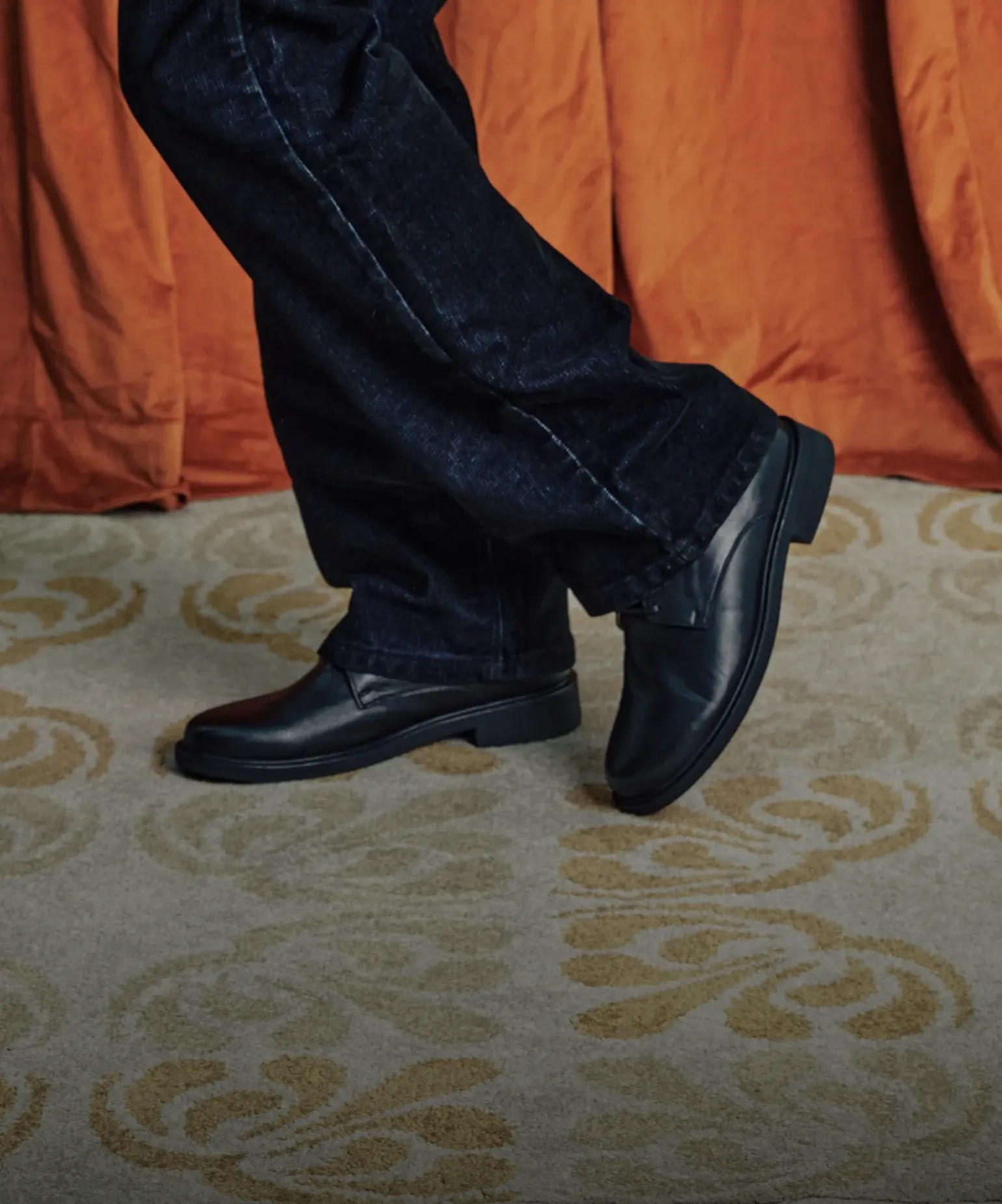 눈길을 사로잡는 
두 브랜드의 만남