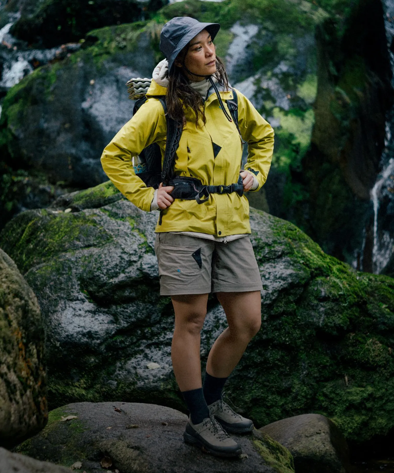 가볍게 챙겨서 떠나요