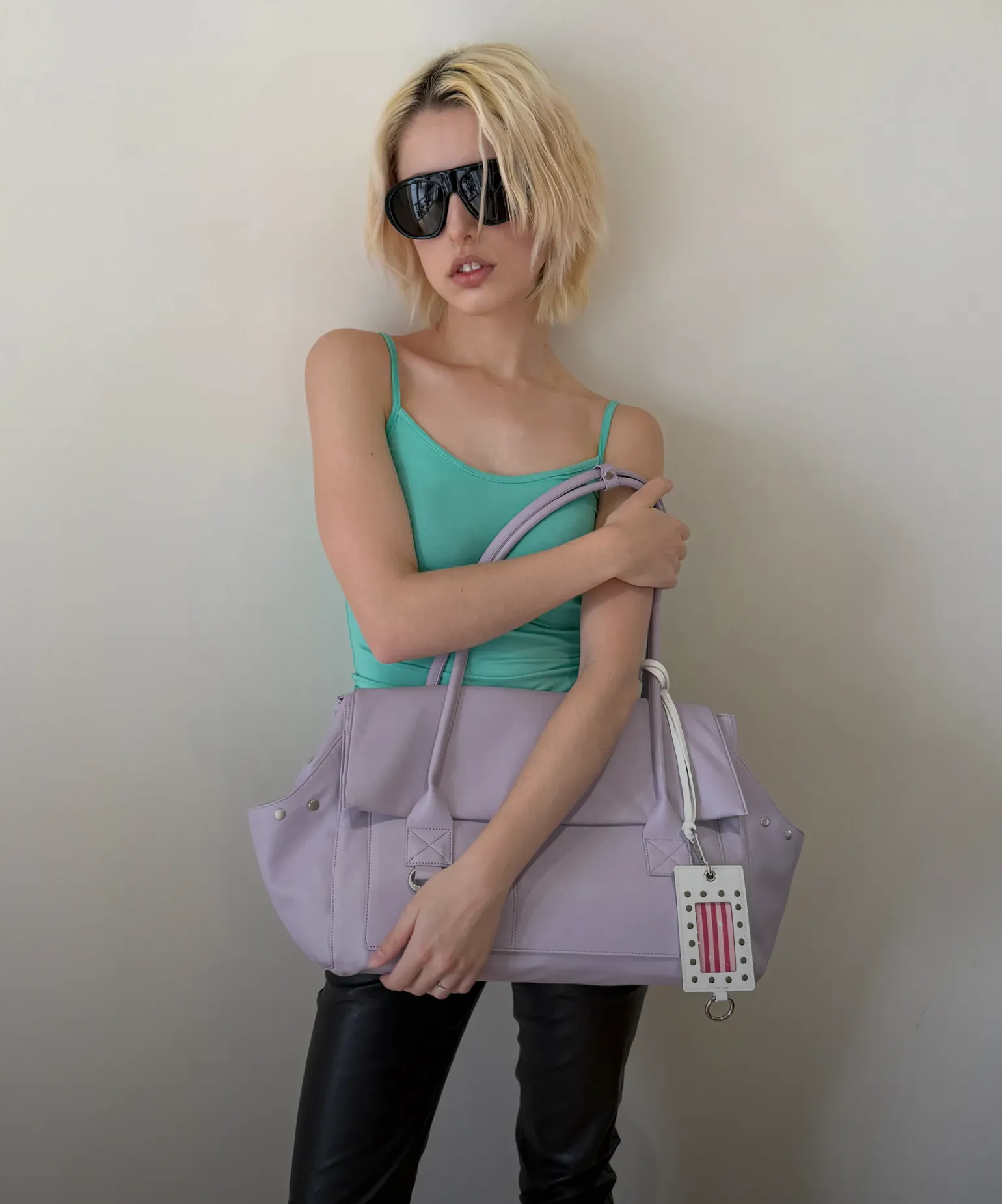 시선을 붙잡는 색감