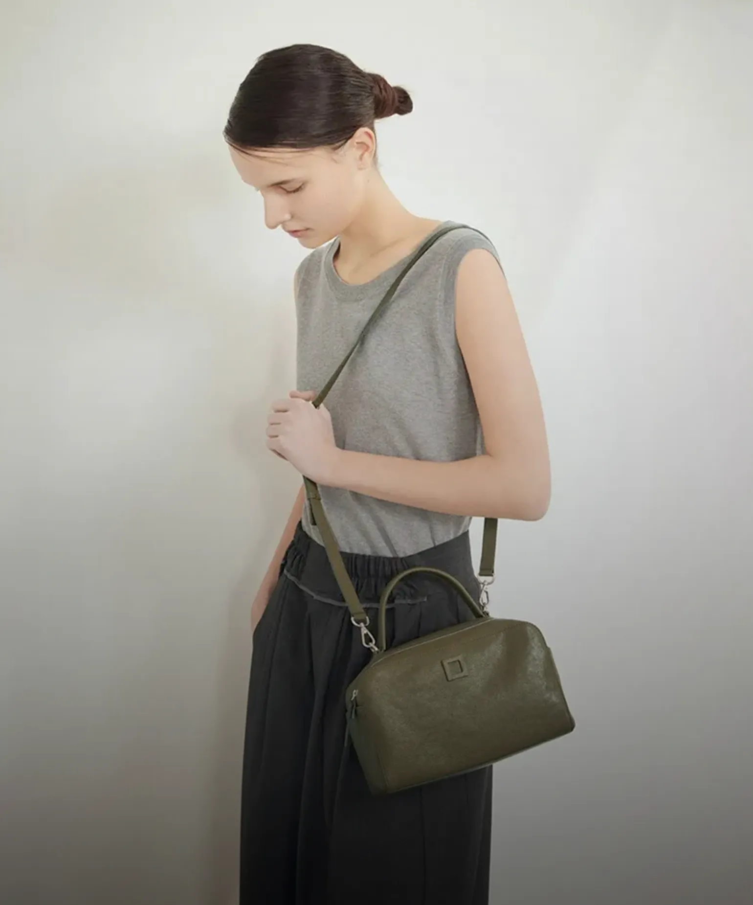 무심한 듯 우아하게