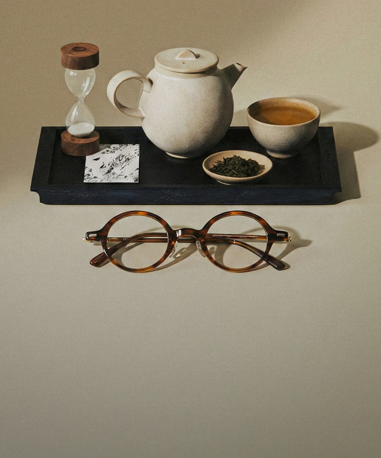 취향대로 고르는
아이 웨어