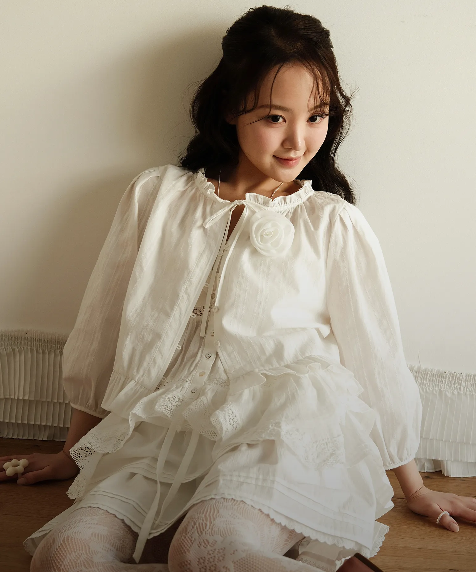 빛나는 자리의
세레모니룩