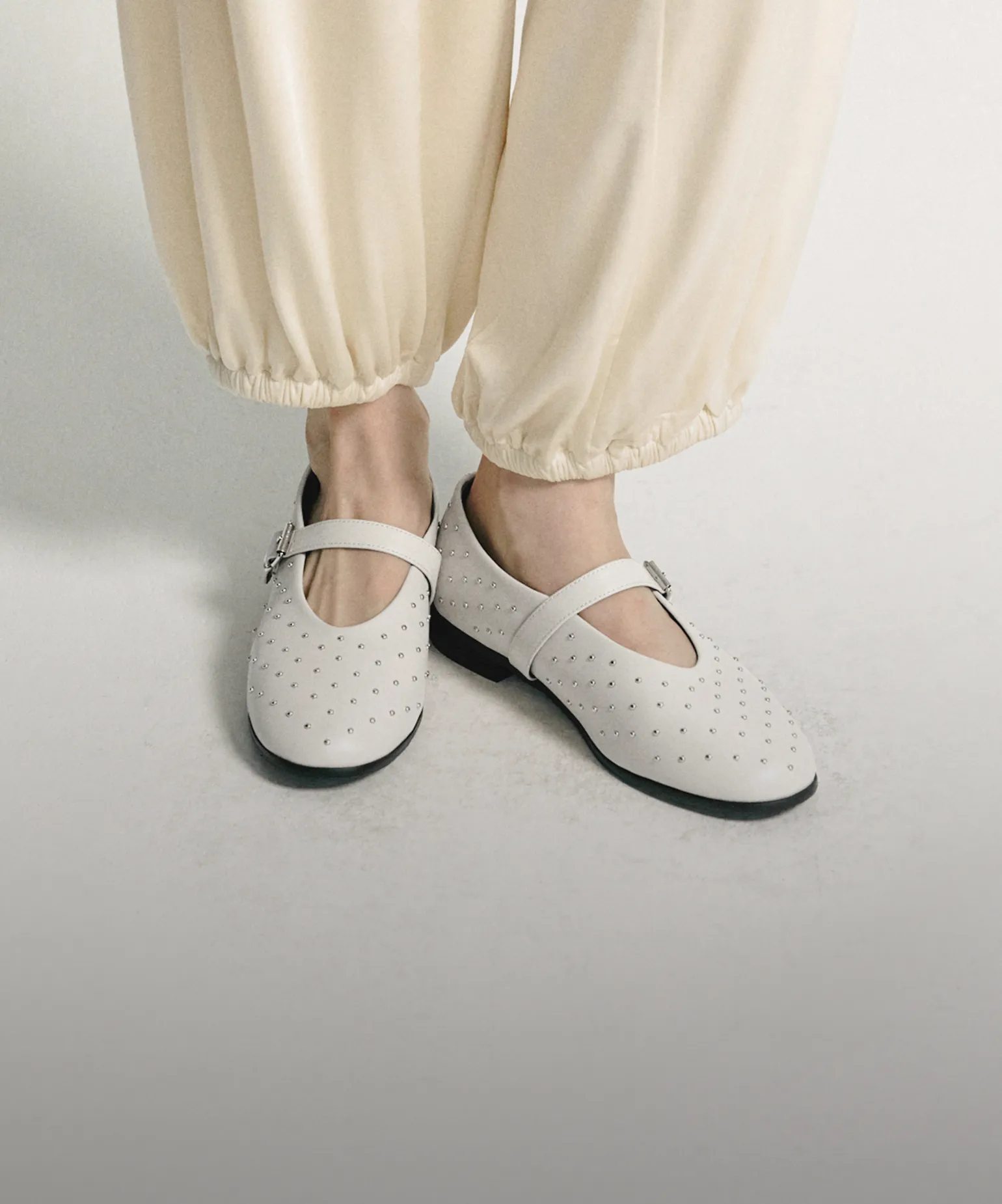 균형 잡힌 수제화