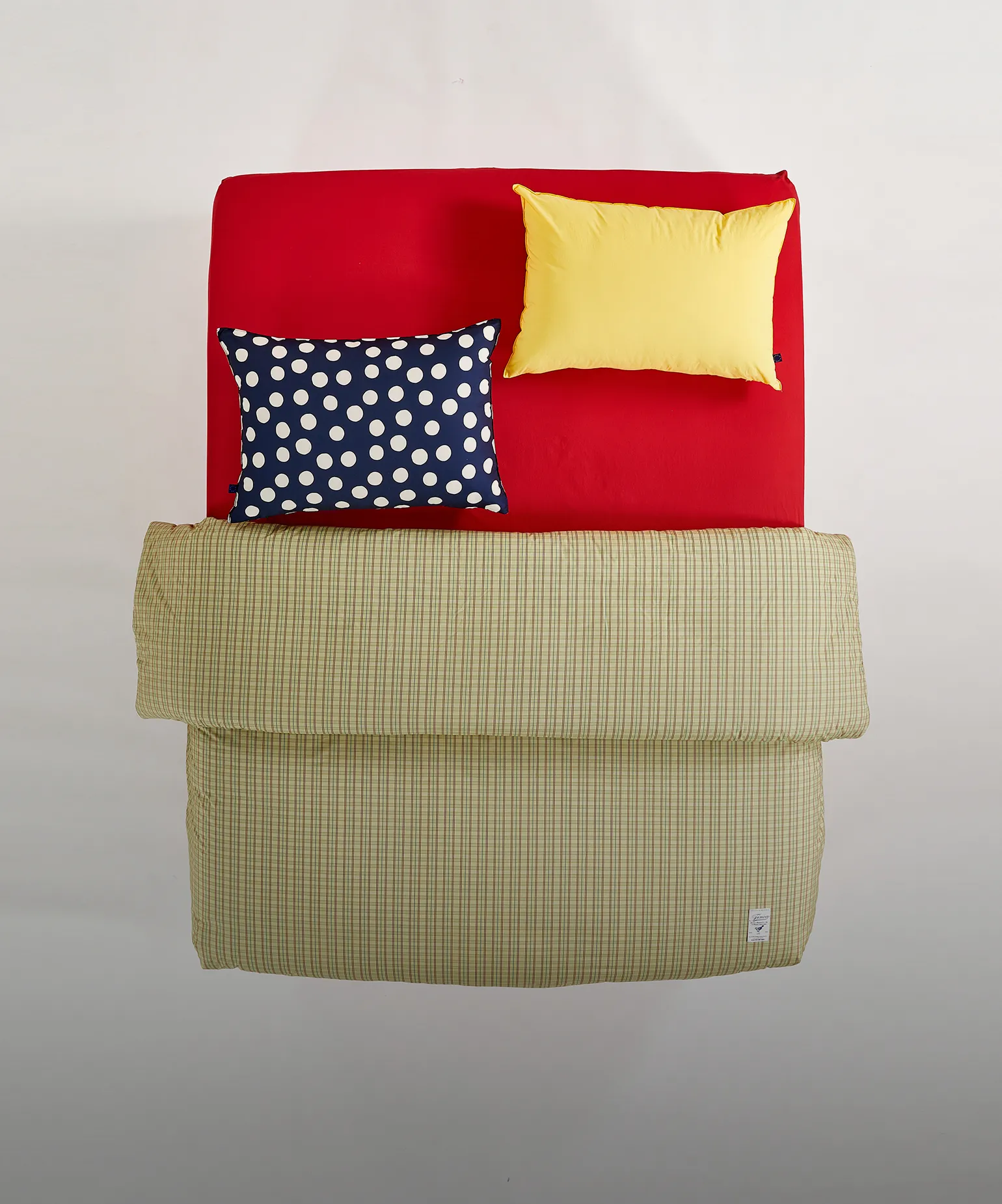 침실도 취향대로
레이어드