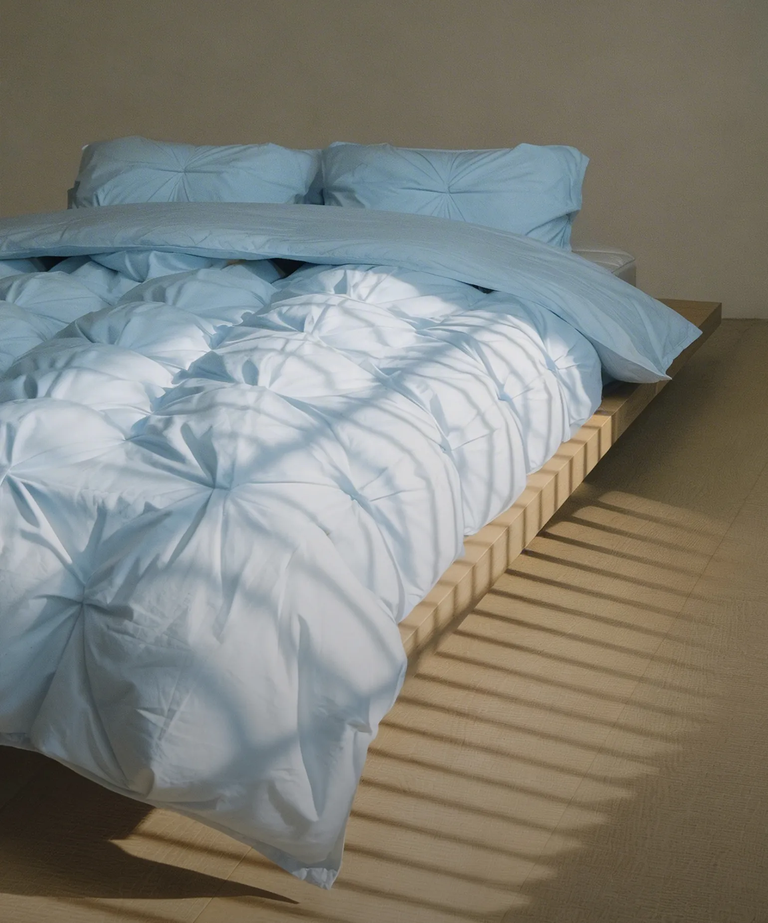 마치 구름 같이
부드러운