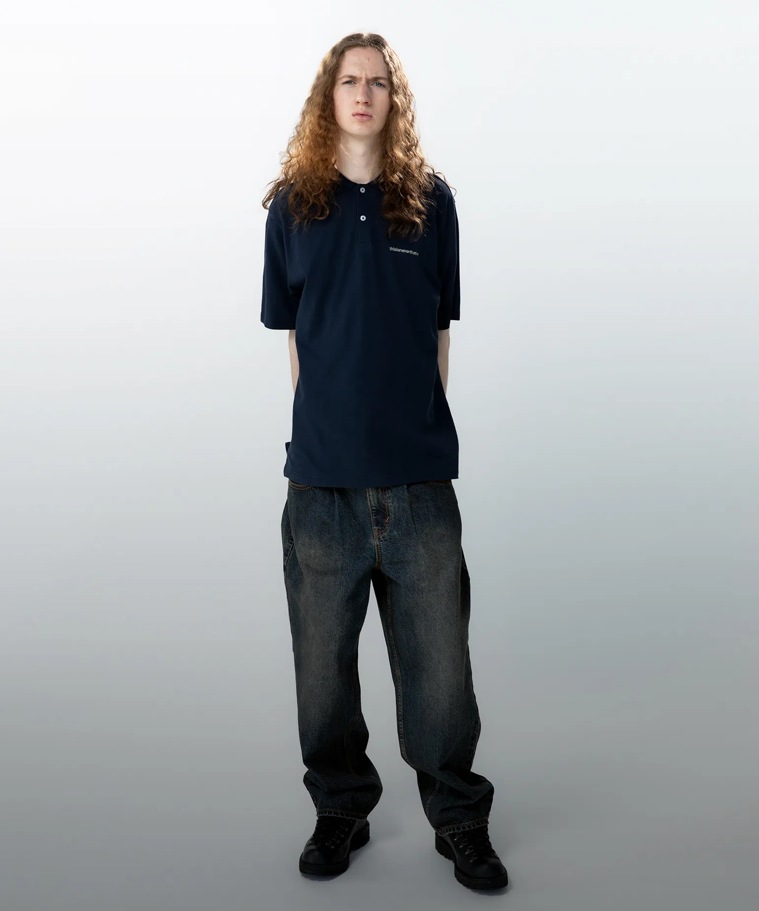 데님으로 완성한
스트리트 무드