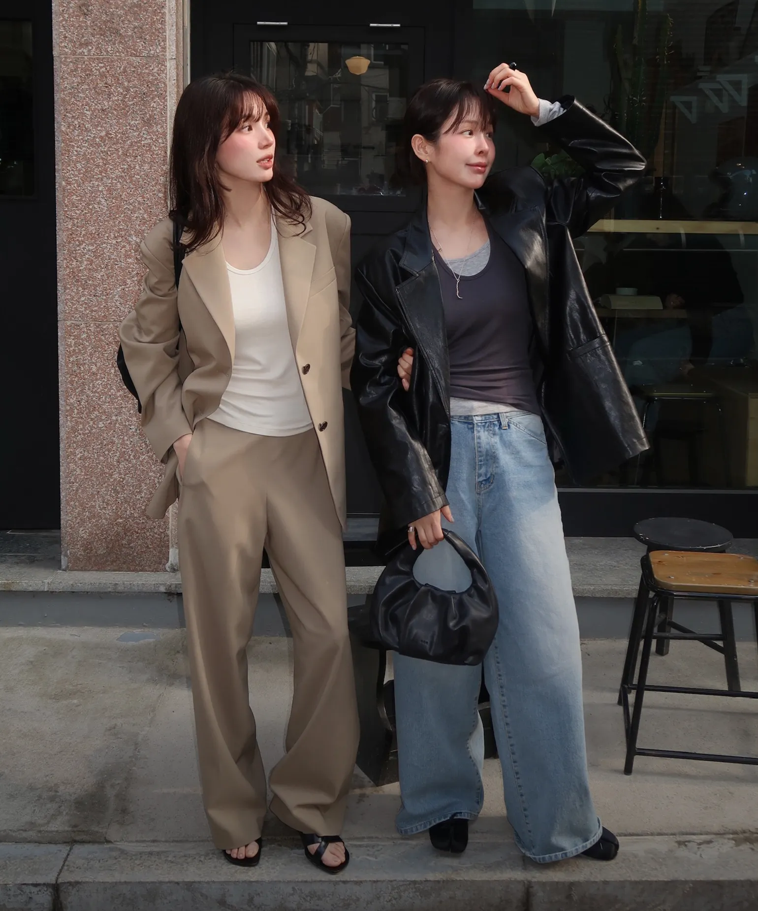 봄을 머금은
레더 재킷